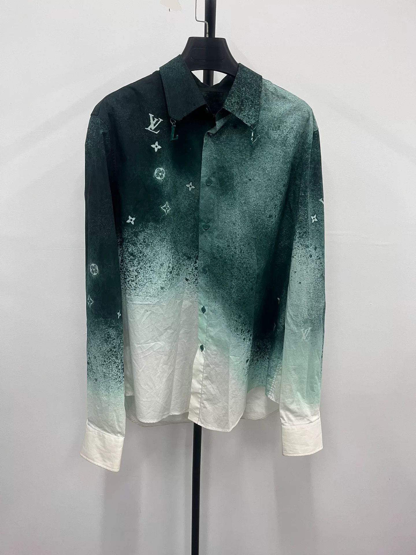Louis Vuitton louis vuitton water ink long sleeve shirt Size US M / EU 48-50 / 2 - 1 Thumbnail
