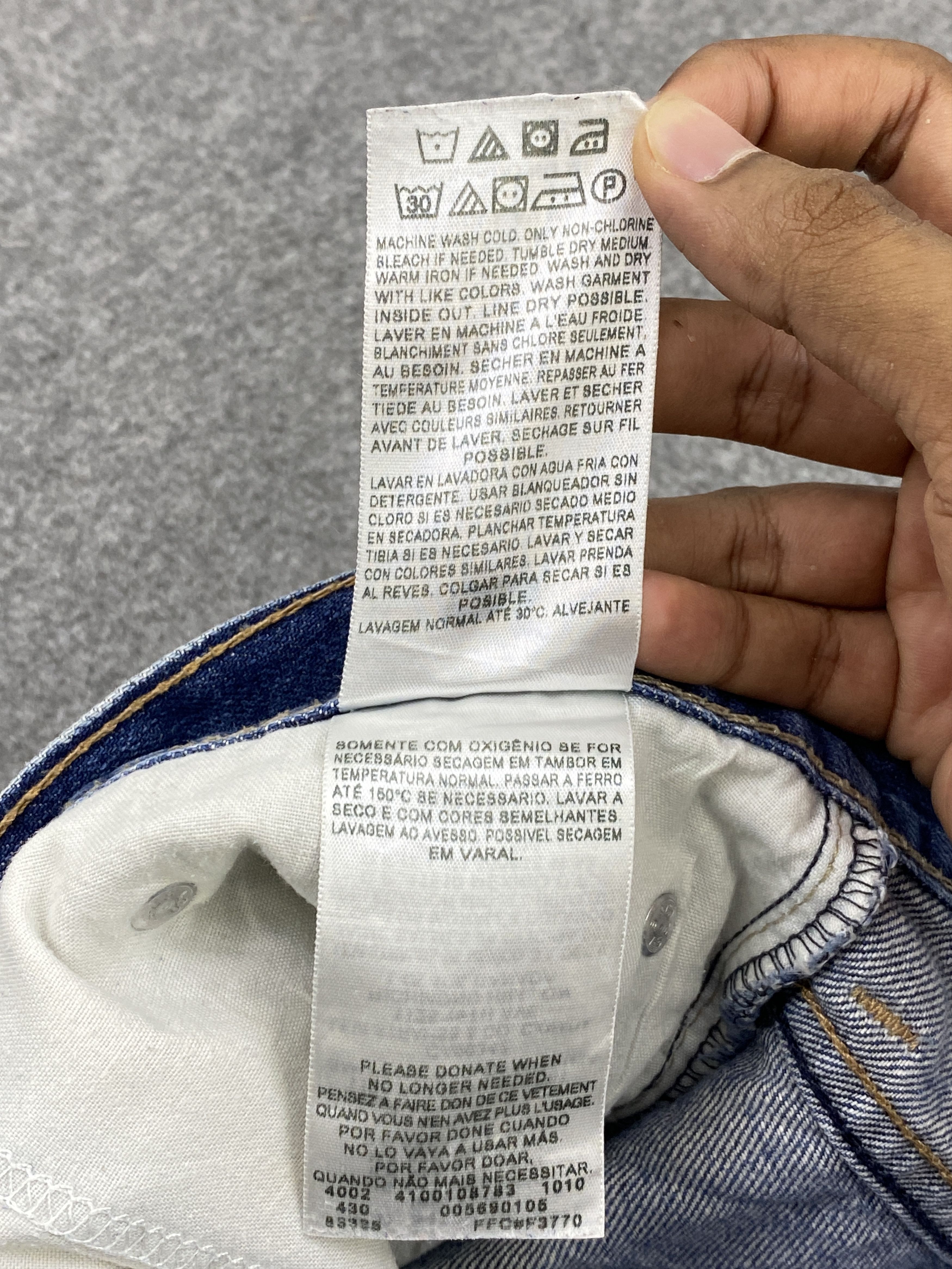 Levi's Faded Blue Vintage Levis 569 Jeans DP2623 Size US 33 - 15 Thumbnail