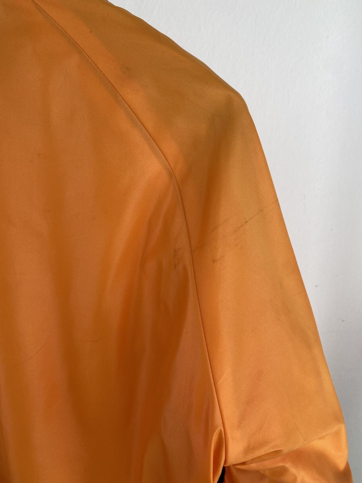 Moncler Vintage Moncler Skiwear Sunfaded Windbreaker Size US L / EU 52-54 / 3 - 14 Thumbnail