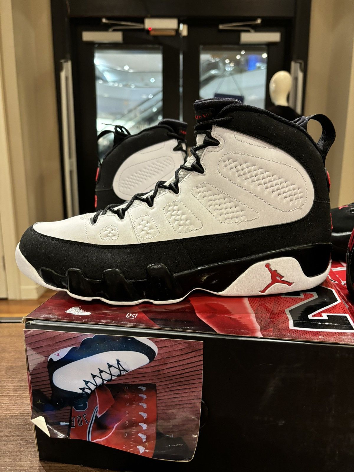 Jordan Brand Jordan retro countdown pack 9/14 Size US 14 / EU 47 - 4 Thumbnail