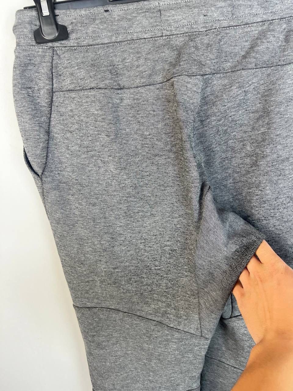 Vintage Nike Tech Fleece streetwear pants size S Size US 30 / EU 46 - 8 Thumbnail