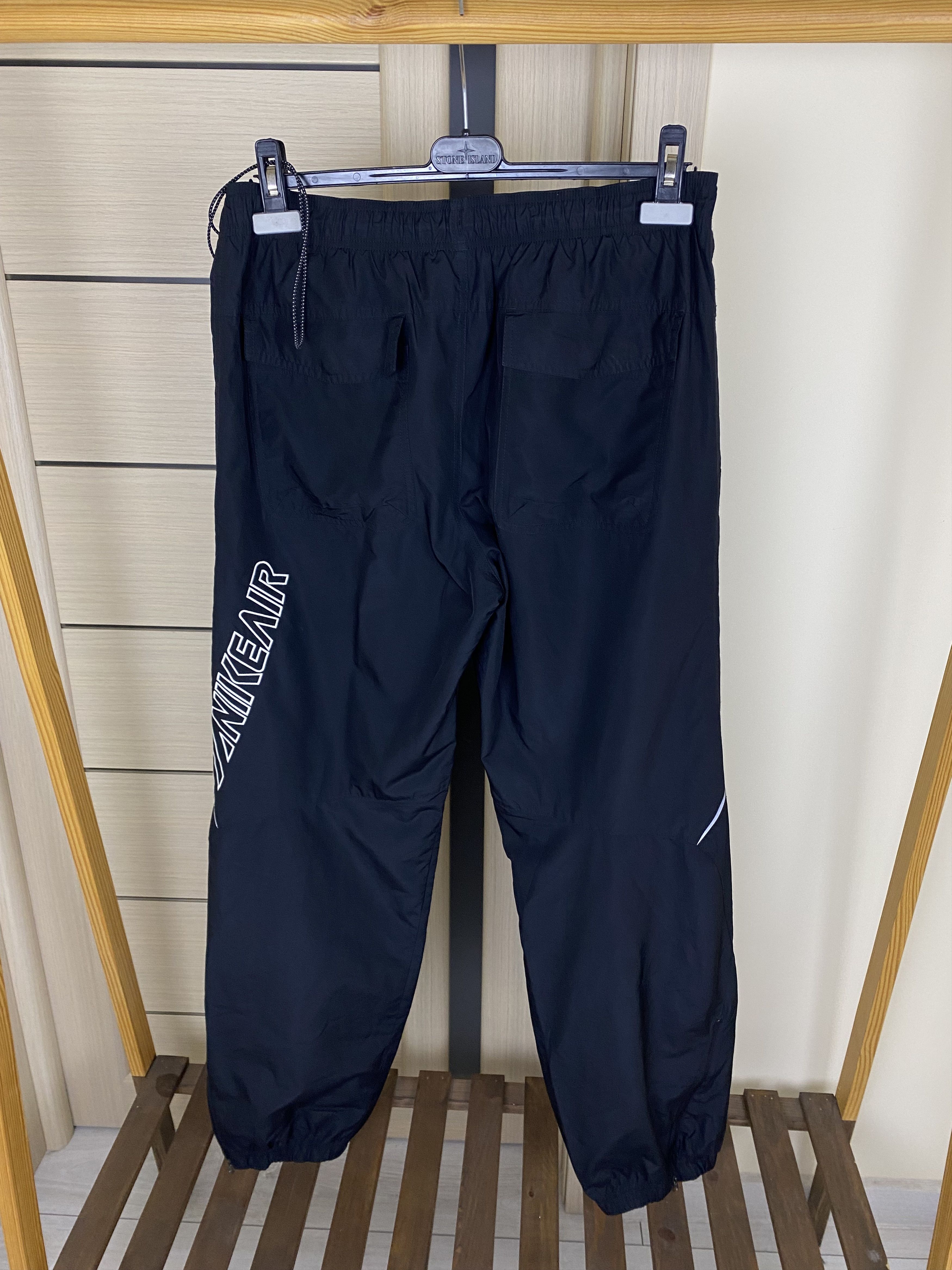 Nike Vintage Nike air nylon track baggy pants black size M Size US 32 / EU 48 - 5 Thumbnail