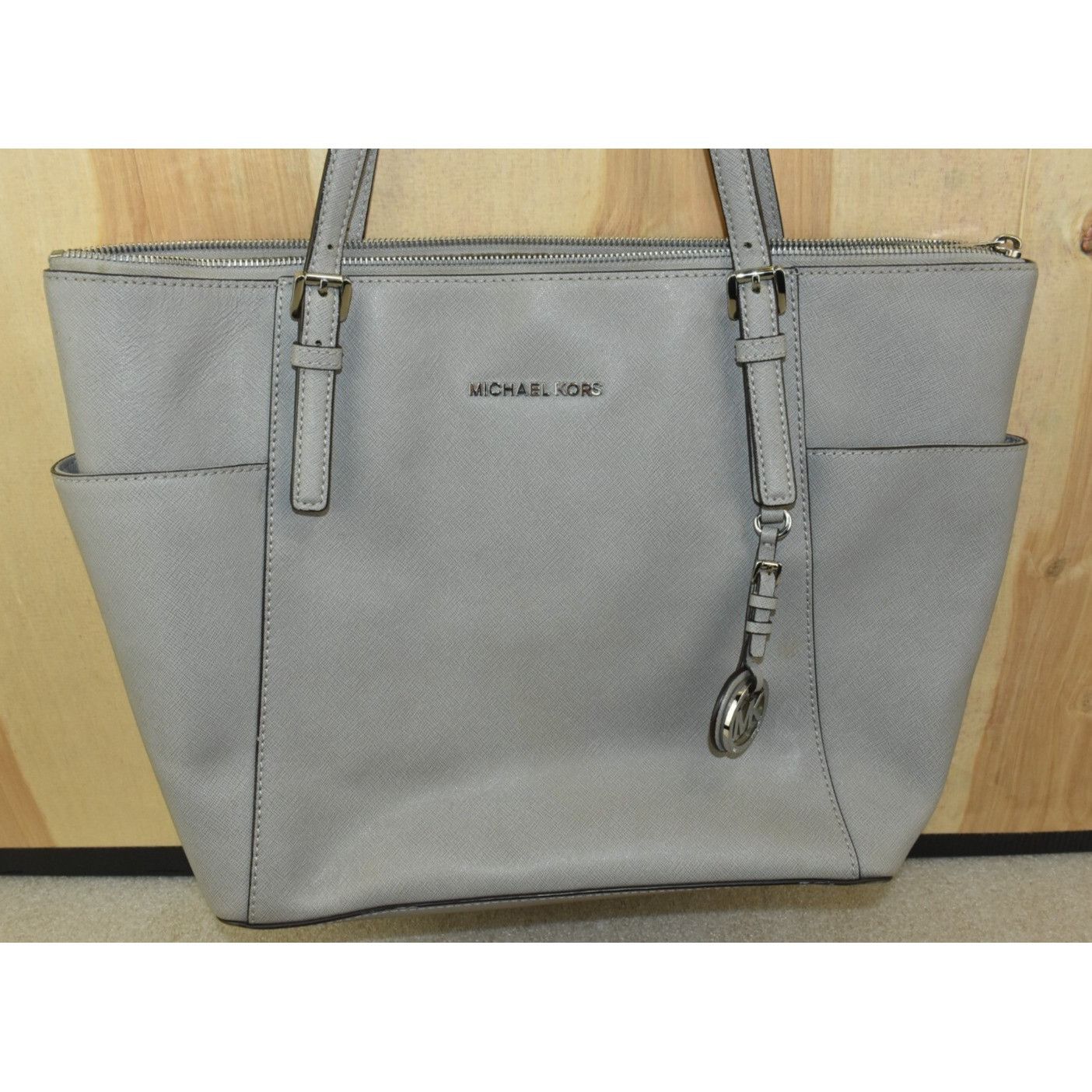 Michael Kors Michael Kors Jet Set Top Zip Tote Saffiano Leather Gray Shou Size ONE SIZE - 2 Thumbnail