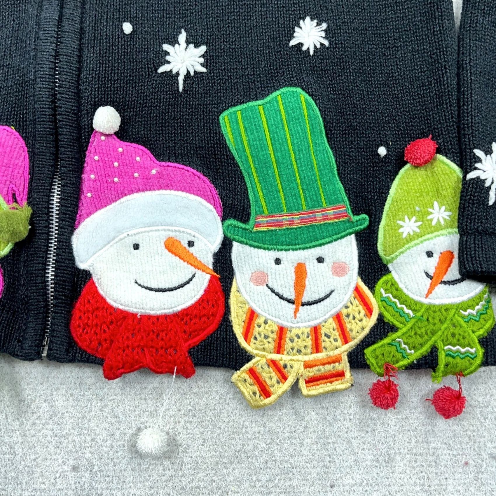 Vintage VINTAGE Christmas Cardigan Sweater Women M Black Winter Snowman Snowflakes Embroidered Full Zip 90s Holiday Retro Cardigan Size M / US 6-8 / IT 42-44 - 3 Thumbnail