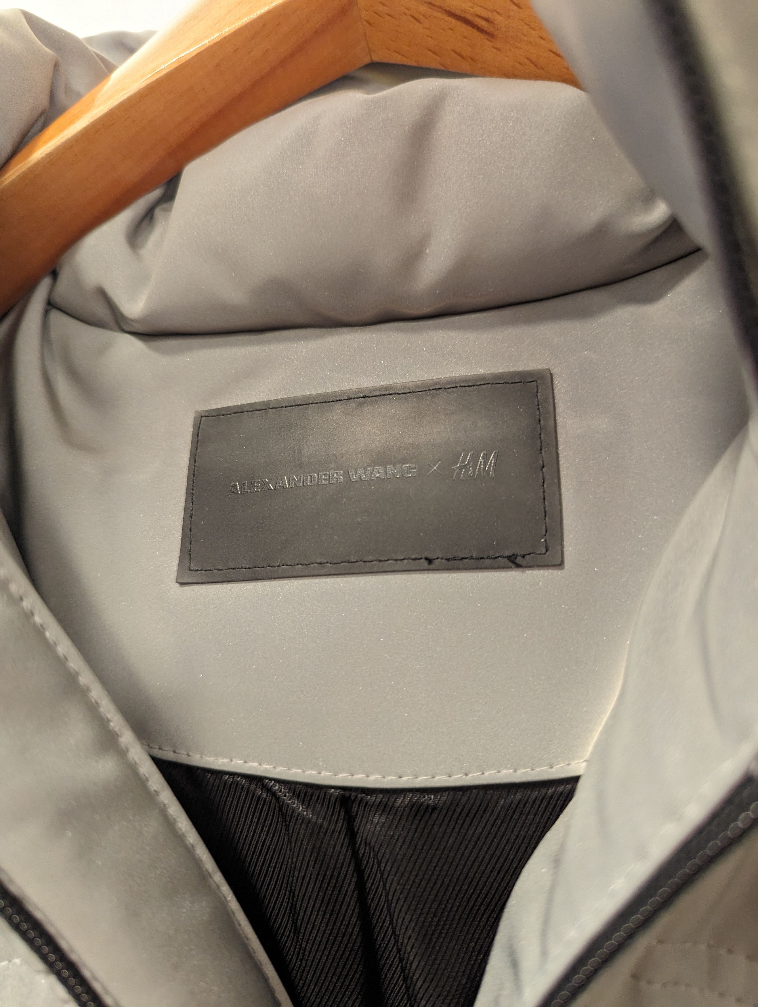 Alexander Wang × H&M Reflective Down Jacket Silver M Size US M / EU 48-50 / 2 - 9 Thumbnail