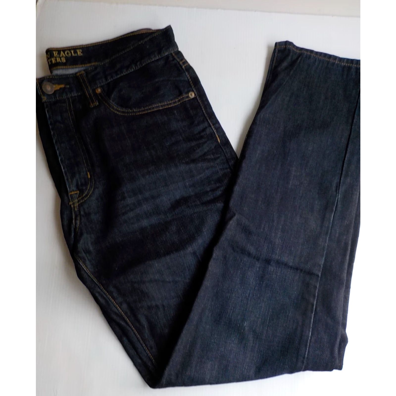 American Eagle Outfitters VINTAGE AMERICAN EAGLE Mens Original Taper Jeans Blue 34X34 Cotton Denim Mens Jeans 34X34 Blue waist 36 inseam 34 Regular Large? Size US 34 / EU 50 - 2 Thumbnail