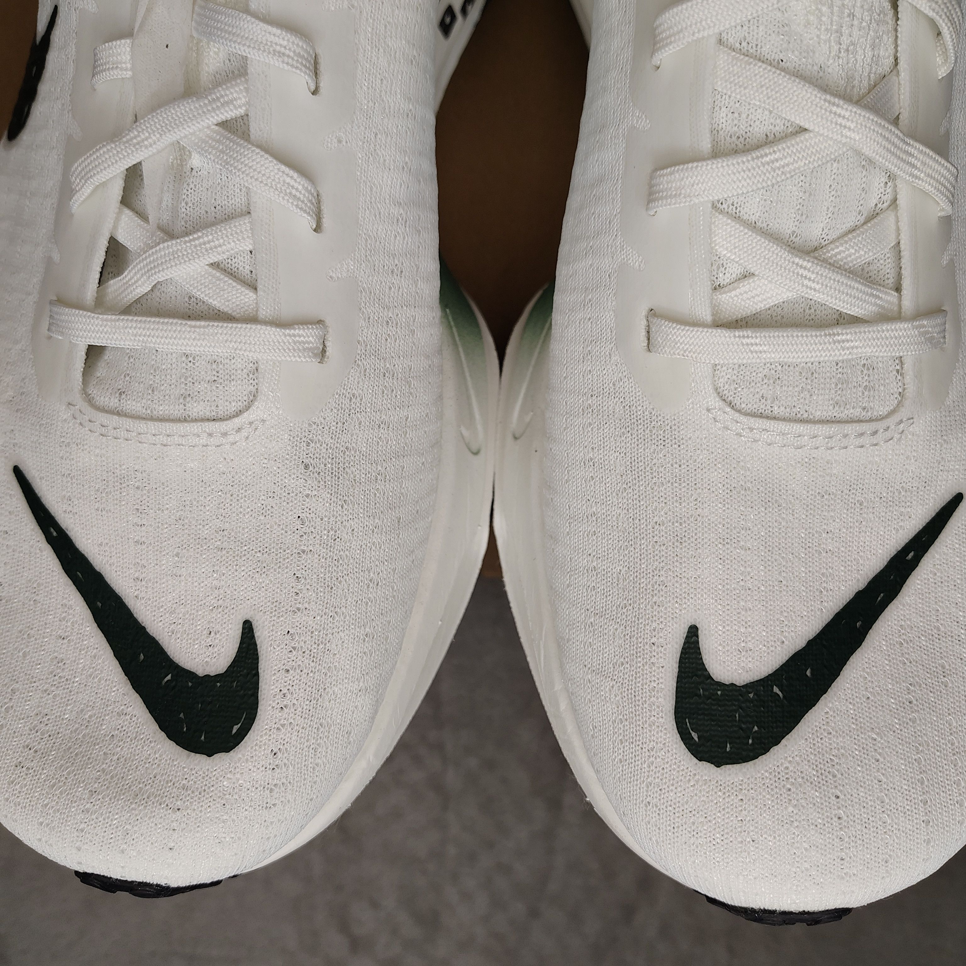 Nike Nike Zoomx Invincible Run FK 3 FZ4018-100 Elite Mens 13 Size US 13 / EU 46 - 12 Thumbnail