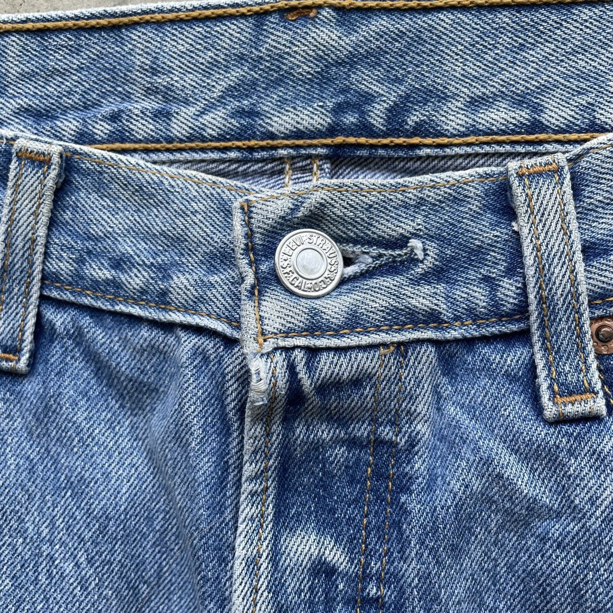 Jean × Levi's × Vintage Vintage Levi’s 501 Straight Faded Distressed Jeans Pants W32 Size US 32 / EU 48 - 6 Thumbnail