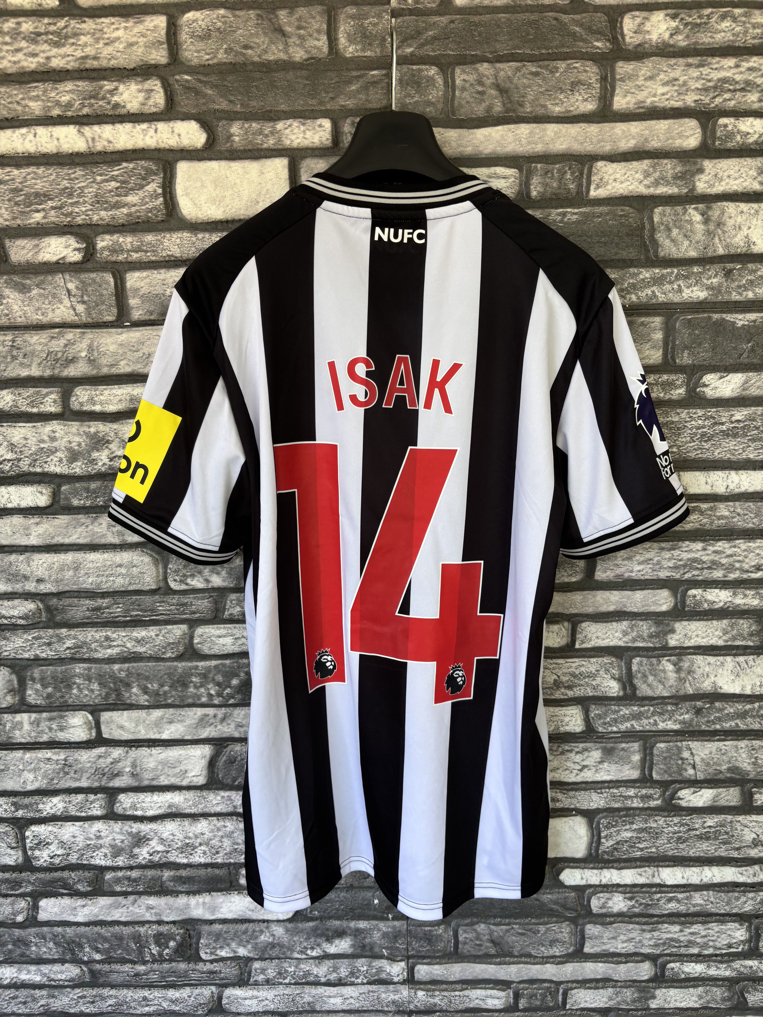 Castore Newcastle United 2023/24 Home Kit | Isak #14 | PL Patch Size US XL / EU 56 / 4 - 2 Thumbnail