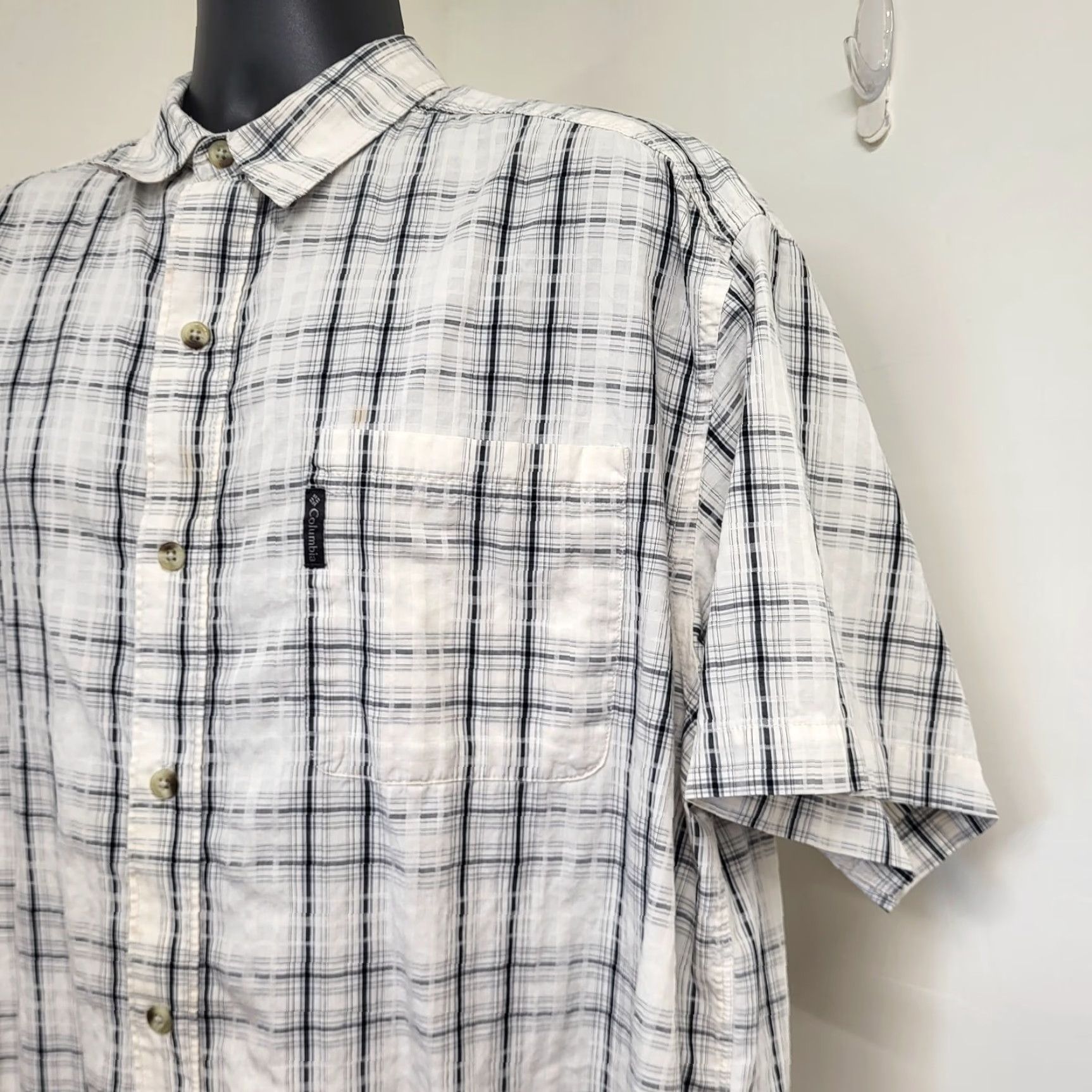 Vintage Columbia Shirt Men's XXL White Tartan Plaid Short Sleeve Button-Up Outdoor Casual Shirt Womens? Size US XXL / EU 58 / 5 - 2 Thumbnail