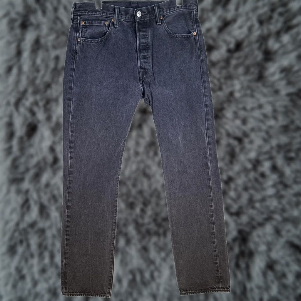 Levi's VINTAGE Levis 501 Jeans Mens 33x34 Black Button Fly Straight Leg Denim Button Fly Size US 33 - 1 Thumbnail