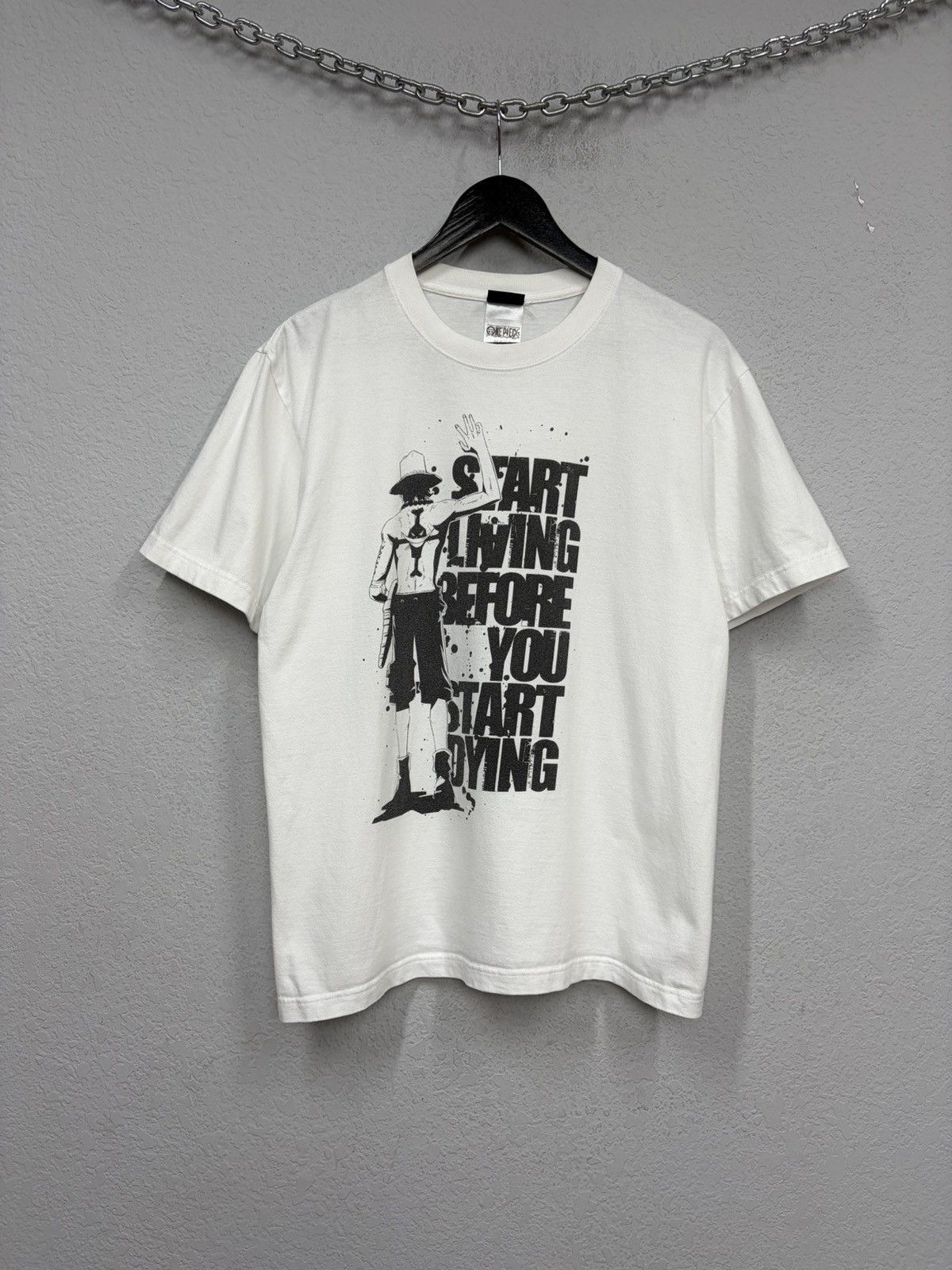 Anime Vintage One Piece Monkey D. Luffy “Start Living Before” Tee Size US L / EU 52-54 / 3 - 1 Thumbnail