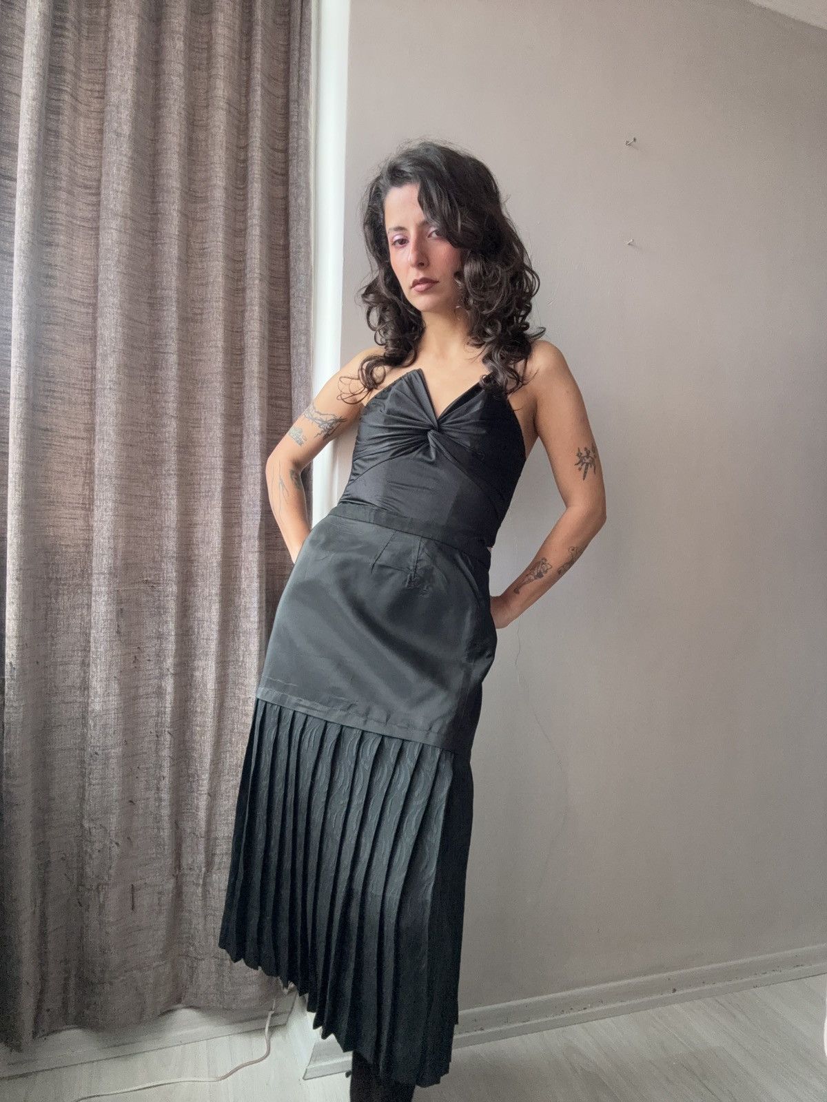 Vintage Vintage parisian skirt Size 28" / US 6 / IT 42 - 1 Thumbnail