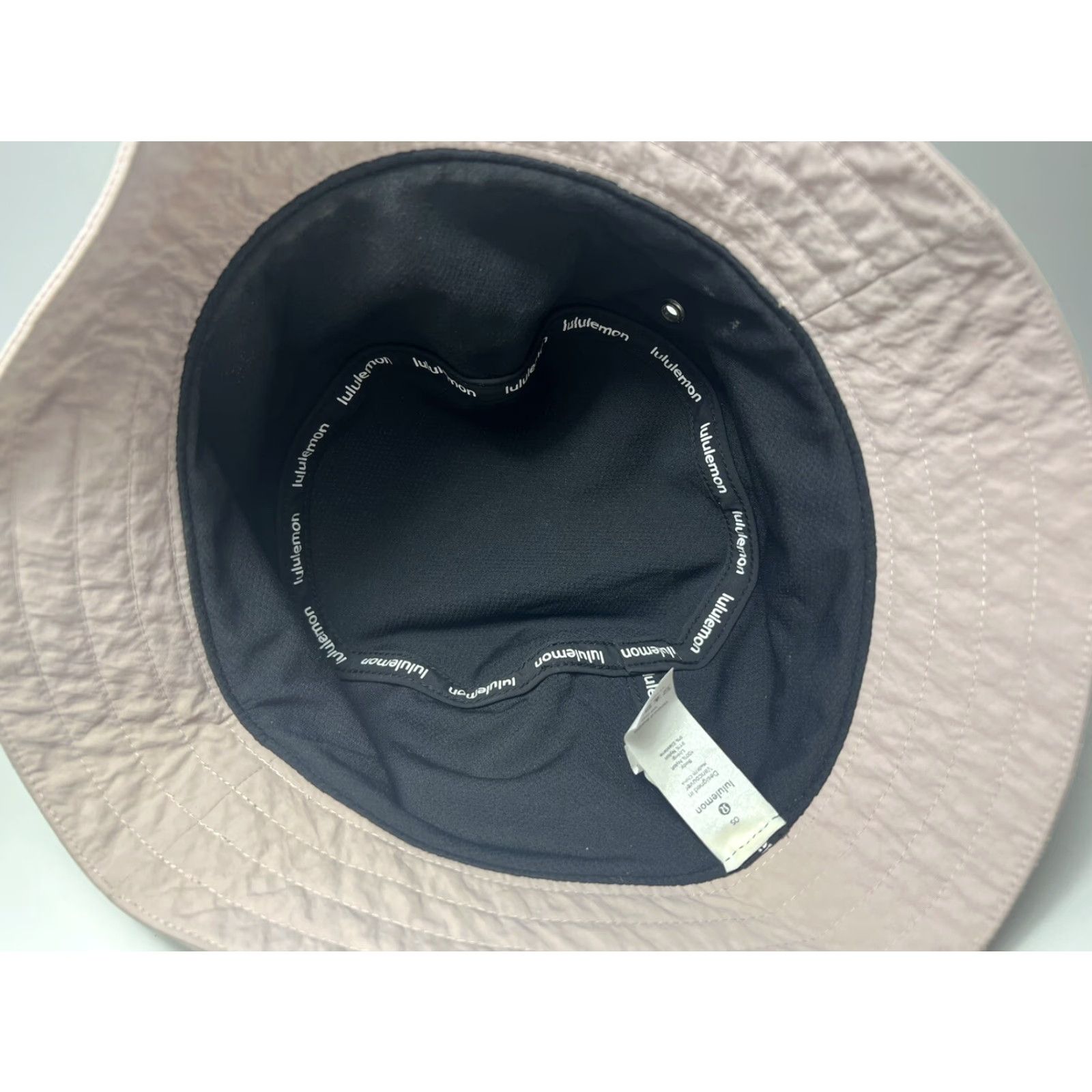 Lululemon Lululemon Bucket Hat O/S One Size Dusty Pink Women 90s Logo Lightweight Activewear Casual Travel Cap Beige-Pink Blended Fabric Nyon Lycra Size ONE SIZE - 4 Thumbnail
