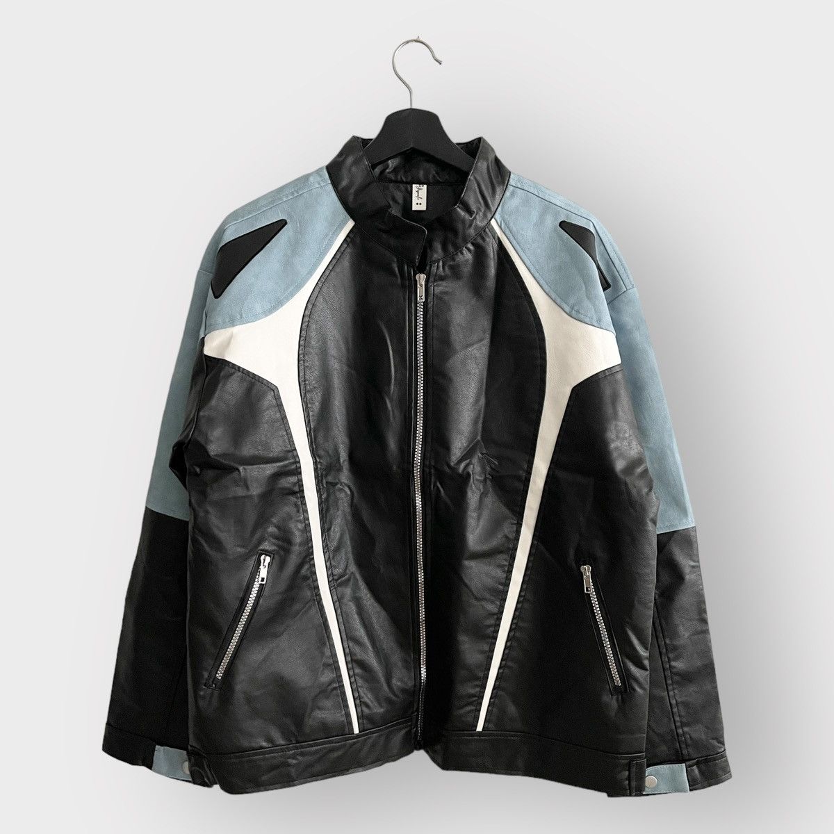 Vintage STEAL! Y2K Japan Anime Character Biker Leather Jacket (L) Size US L / EU 52-54 / 3 - 1 Thumbnail