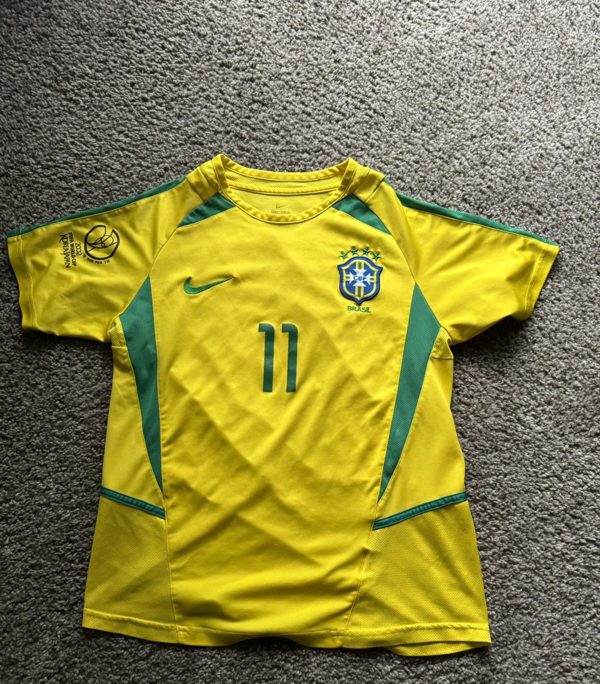soccer-jersey-streetwear-vintage-ronaldinho-11-brazil-national