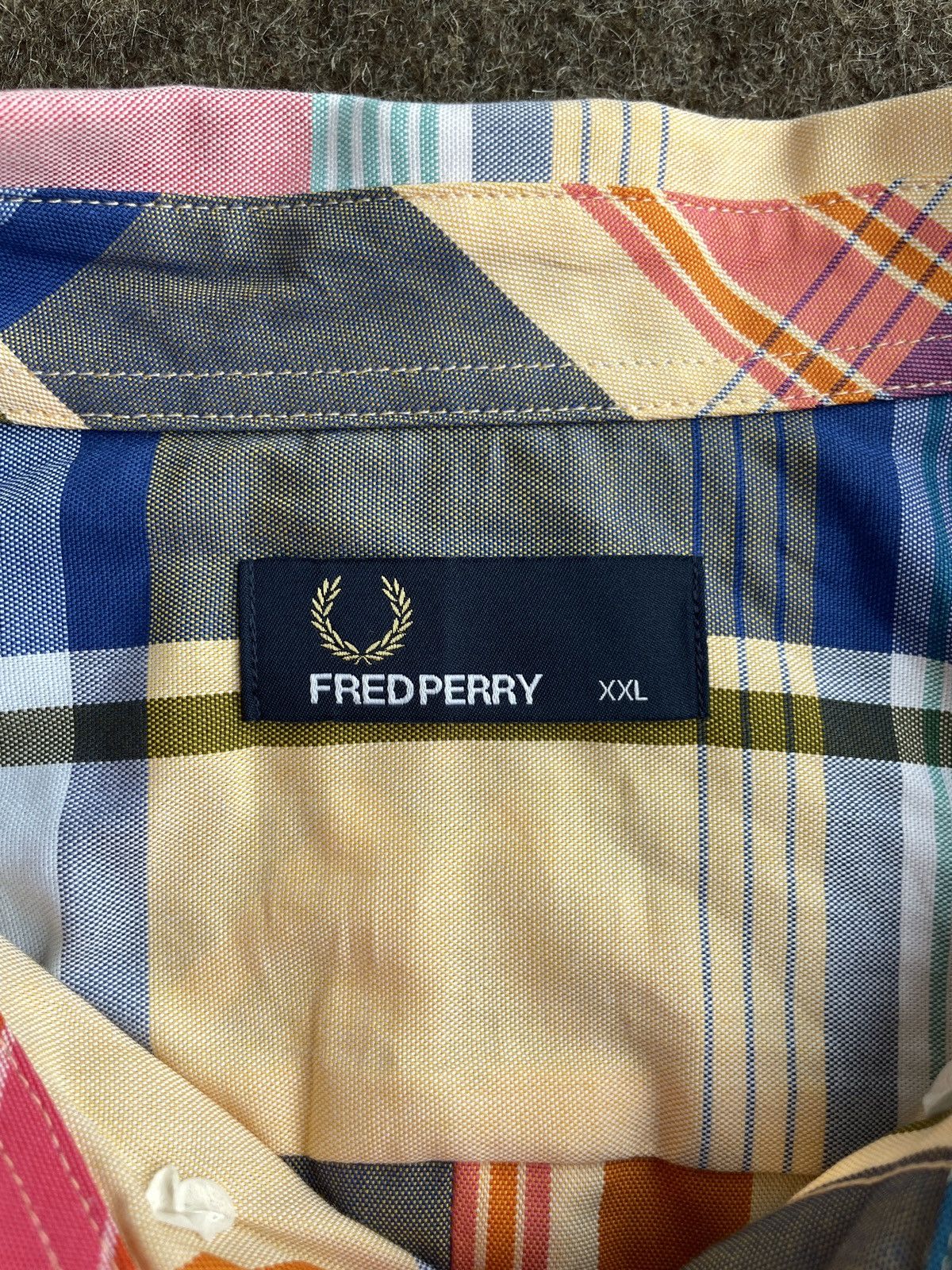 Fred Perry Fred Perry Short Sleeve Shirt Size US XXL / EU 58 / 5 - 10 Thumbnail