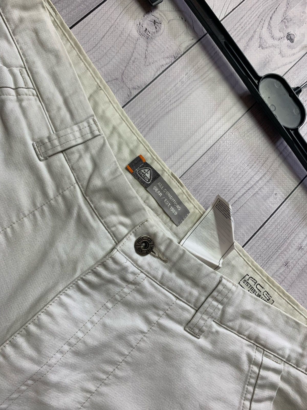 Nike × Nike ACG Nike acg vintage shorts Size 36 Size US 36 / EU 52 - 5 Thumbnail
