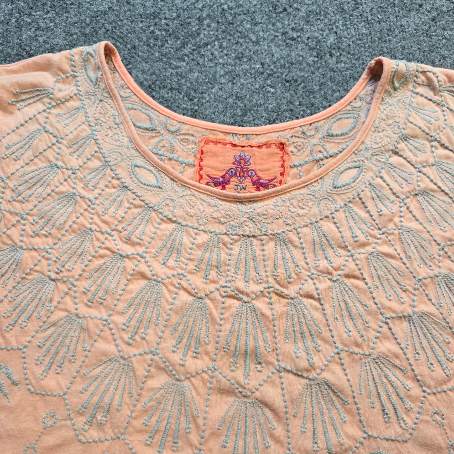 Johnny Was Johnny Was Top Womens Size Medium Orange Embroidered Short Sleeve Oversized Boho ShirtMens?Womens Size M / US 6-8 / IT 42-44 - 2 Thumbnail