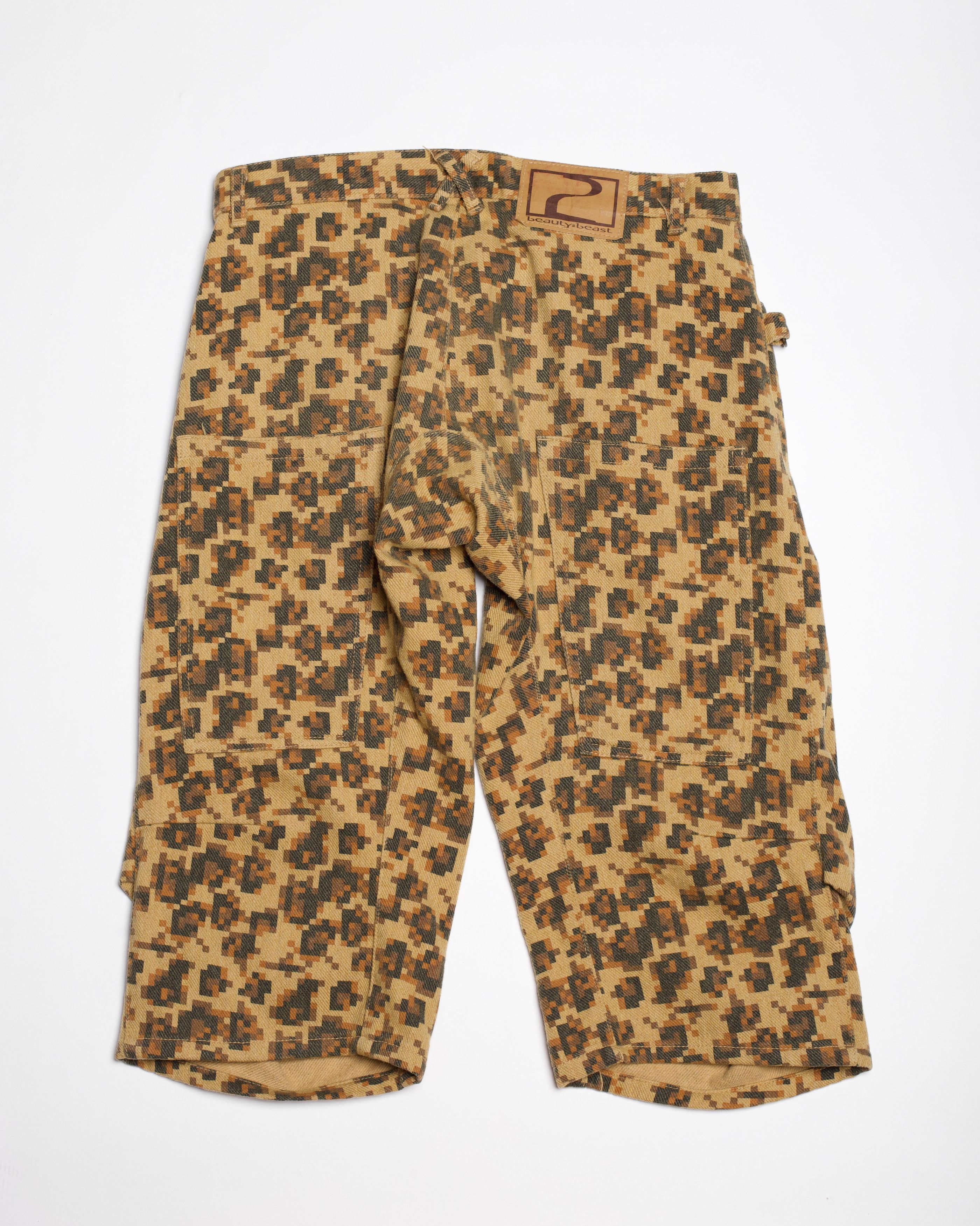 Beauty Beast 2beauty:beast Dark Knight Digital Camo Shorts Size US 31 - 2 Thumbnail
