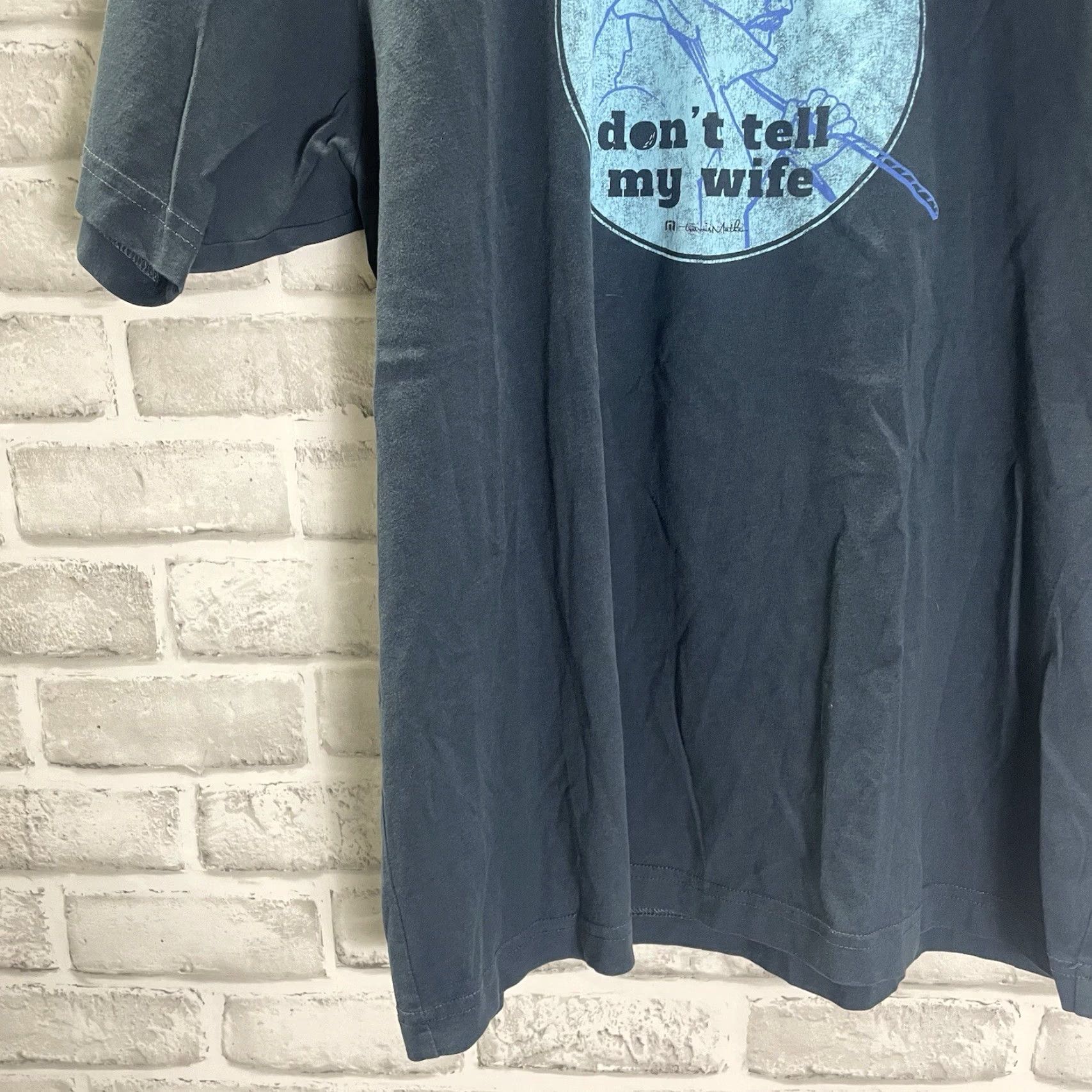 TravisMathew Travis Mathew Dark Blue Don’t Tell My Wife Golf Graphic Tee Mens Size L Size US L / EU 52-54 / 3 - 3 Thumbnail