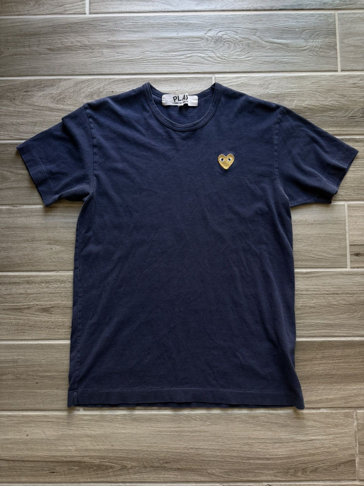 Comme des Garcons PLAY Comme des Garcons PLAY T-Shirt Size XL Navy Blue Gently Used Size US XL / EU 56 / 4 - 1 Thumbnail