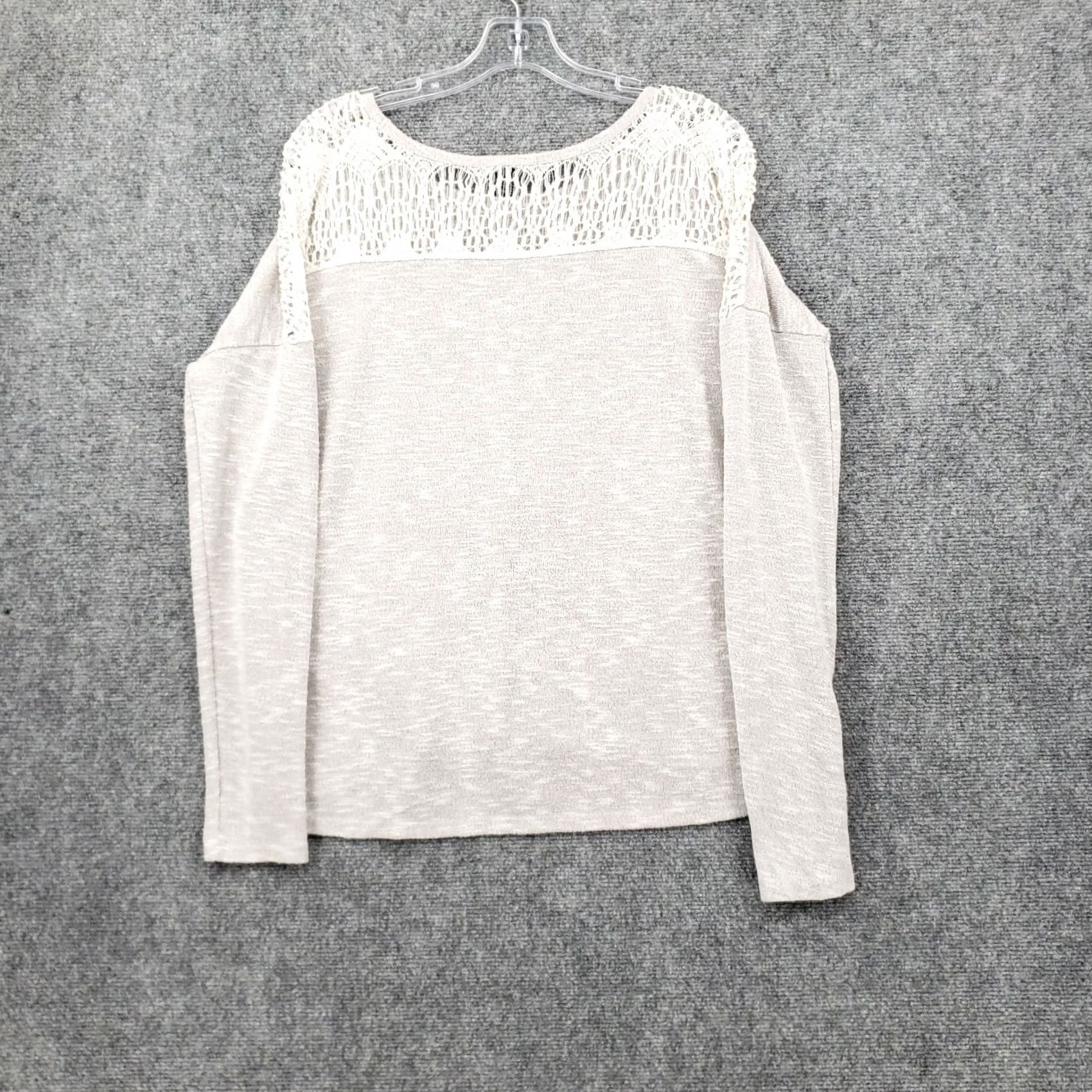 Forever 21 FOREVER 21 Blouse Womens Large Gray Pullover Laced Trim Long Sleeves Casual Size L / US 10 / IT 46 - 2 Thumbnail