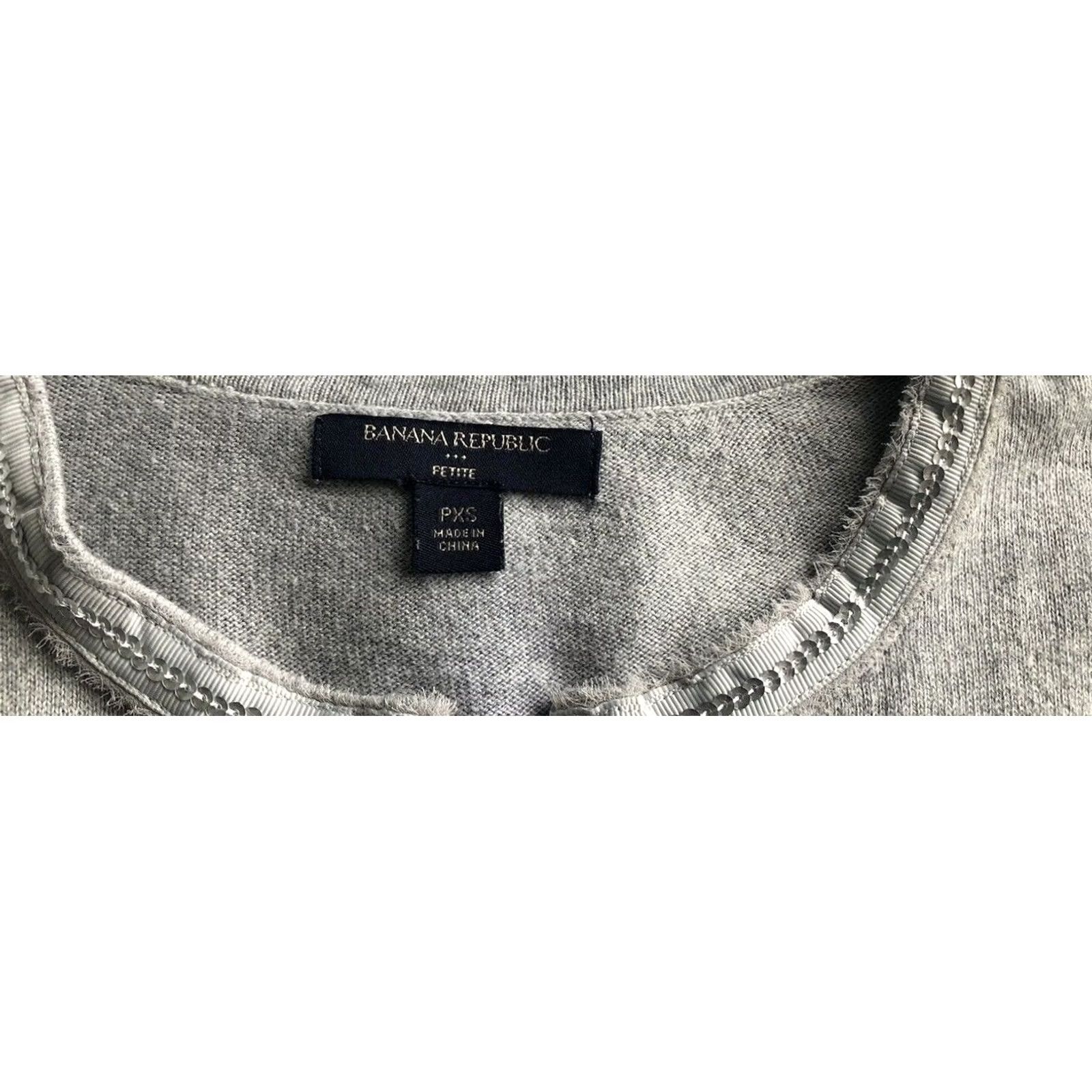 Banana Republic Banana Republic cardigan sweater XSP gray long sleeve hook front Y2K Grunge Boho Womens Size XS / US 0-2 / IT 36-38 - 5 Thumbnail