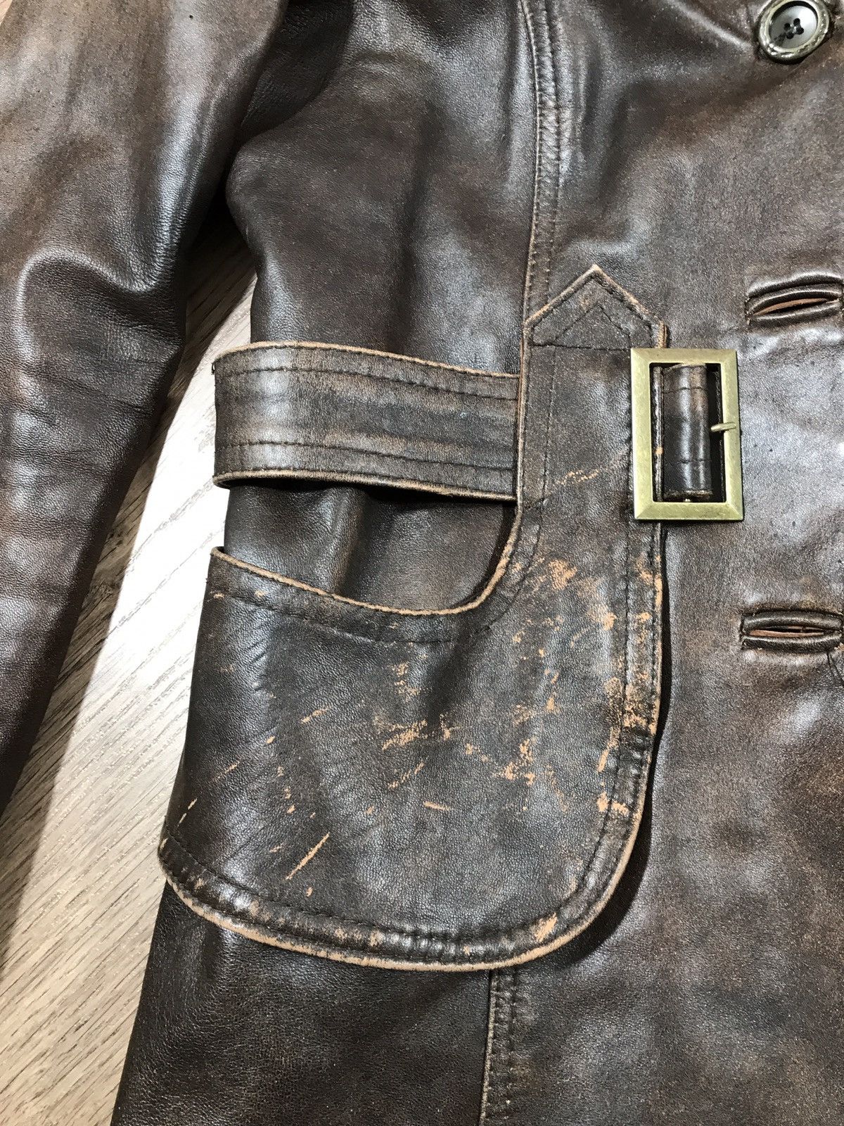 Vintage Vintage Distressed Leather Jacket Italy Size M / US 6-8 / IT 42-44 - 4 Thumbnail