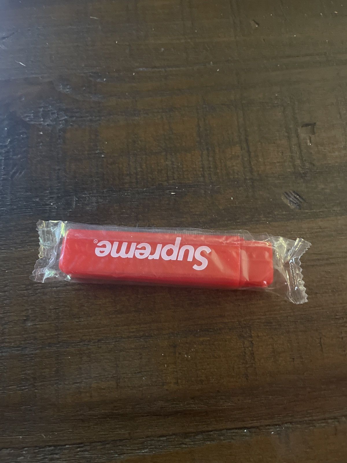 Supreme Supreme travel tooth brush brand new sealed Size ONE SIZE - 2 Thumbnail