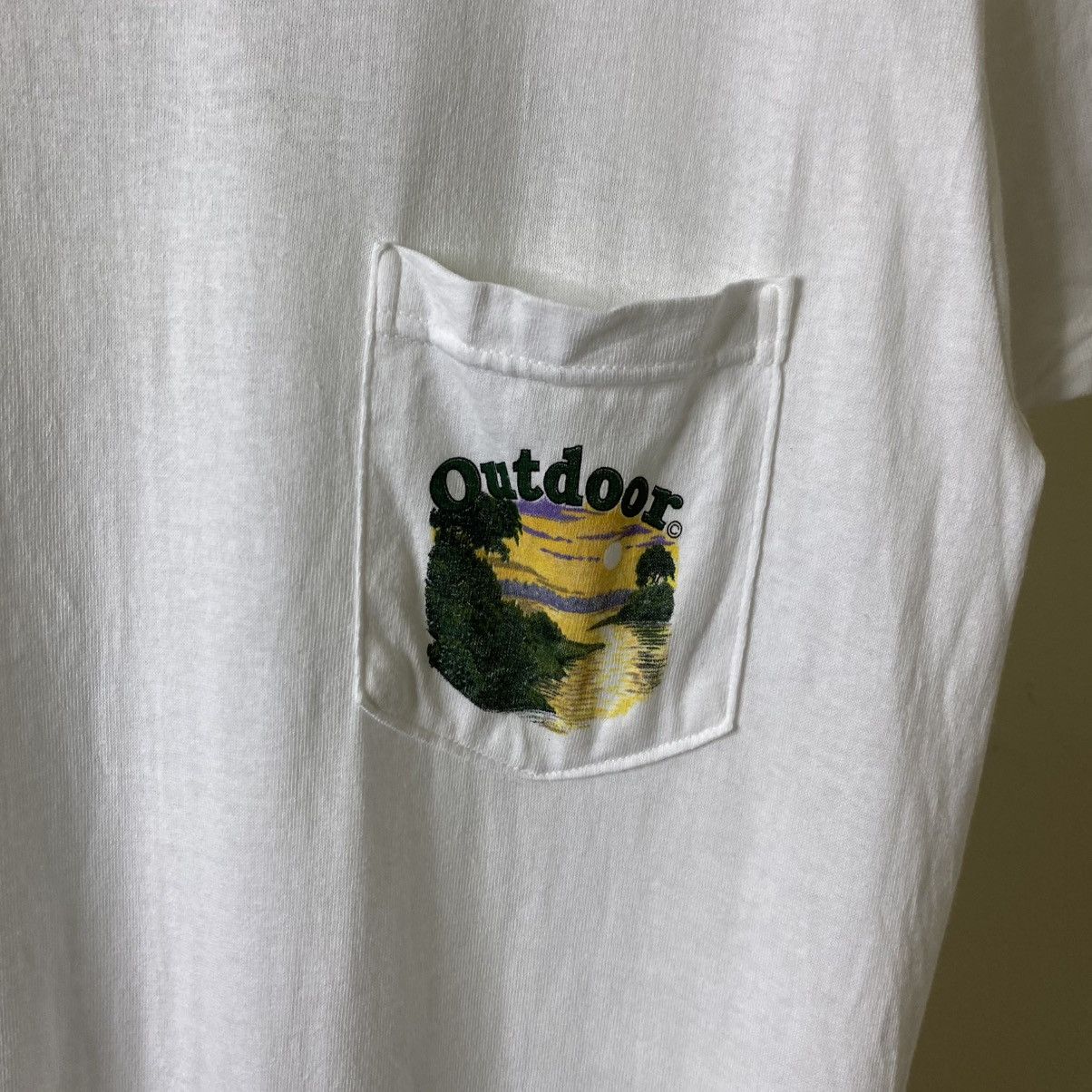 Vintage 1990s Outdoor Bass Fish T Shirt Size US L / EU 52-54 / 3 - 7 Thumbnail
