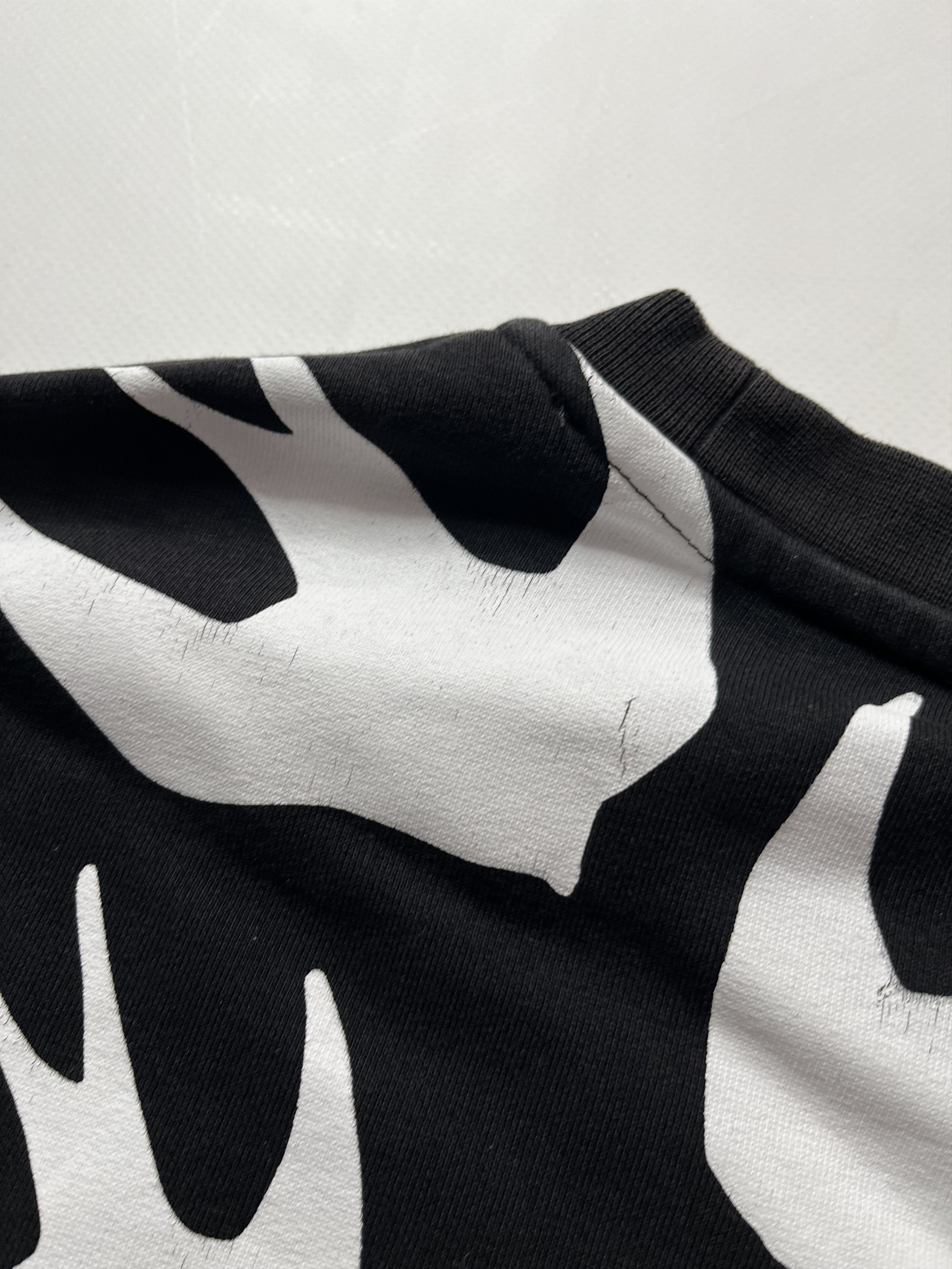 Alexander McQueen McQ Alexander McQueen printed sweatshirts Size US M / EU 48-50 / 2 - 17 Thumbnail