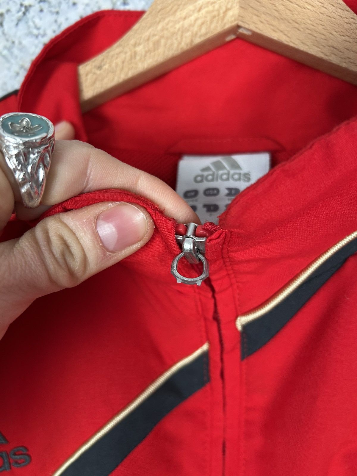 Adidas Vintage Adidas Liverpool FC Light Soccer Jacket Football Size US XL / EU 56 / 4 - 7 Thumbnail