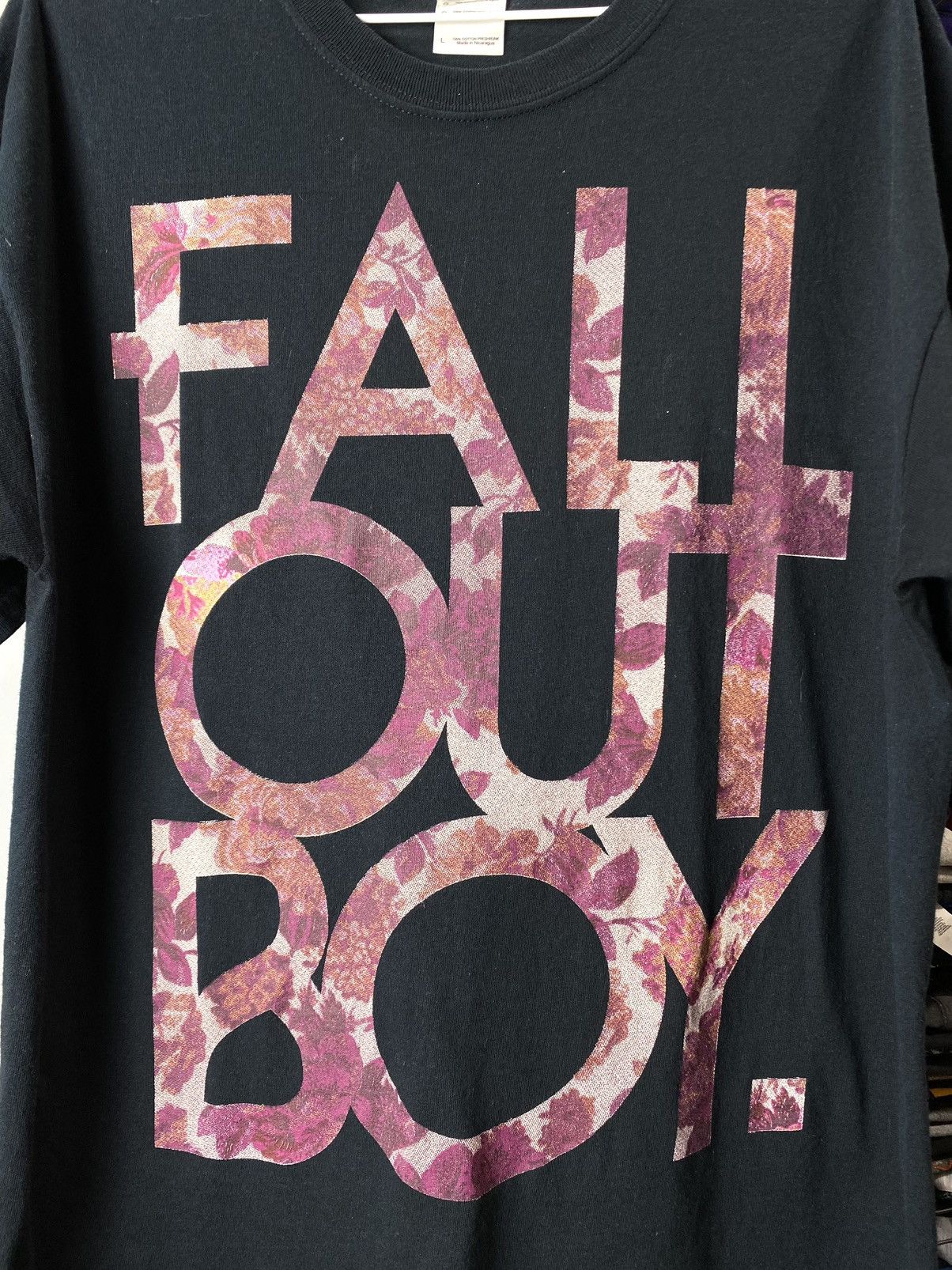 Band Tees Vintage 00’s Fall Out Boy T Shirt (Green Day Blink-182) Size US L / EU 52-54 / 3 - 2 Thumbnail
