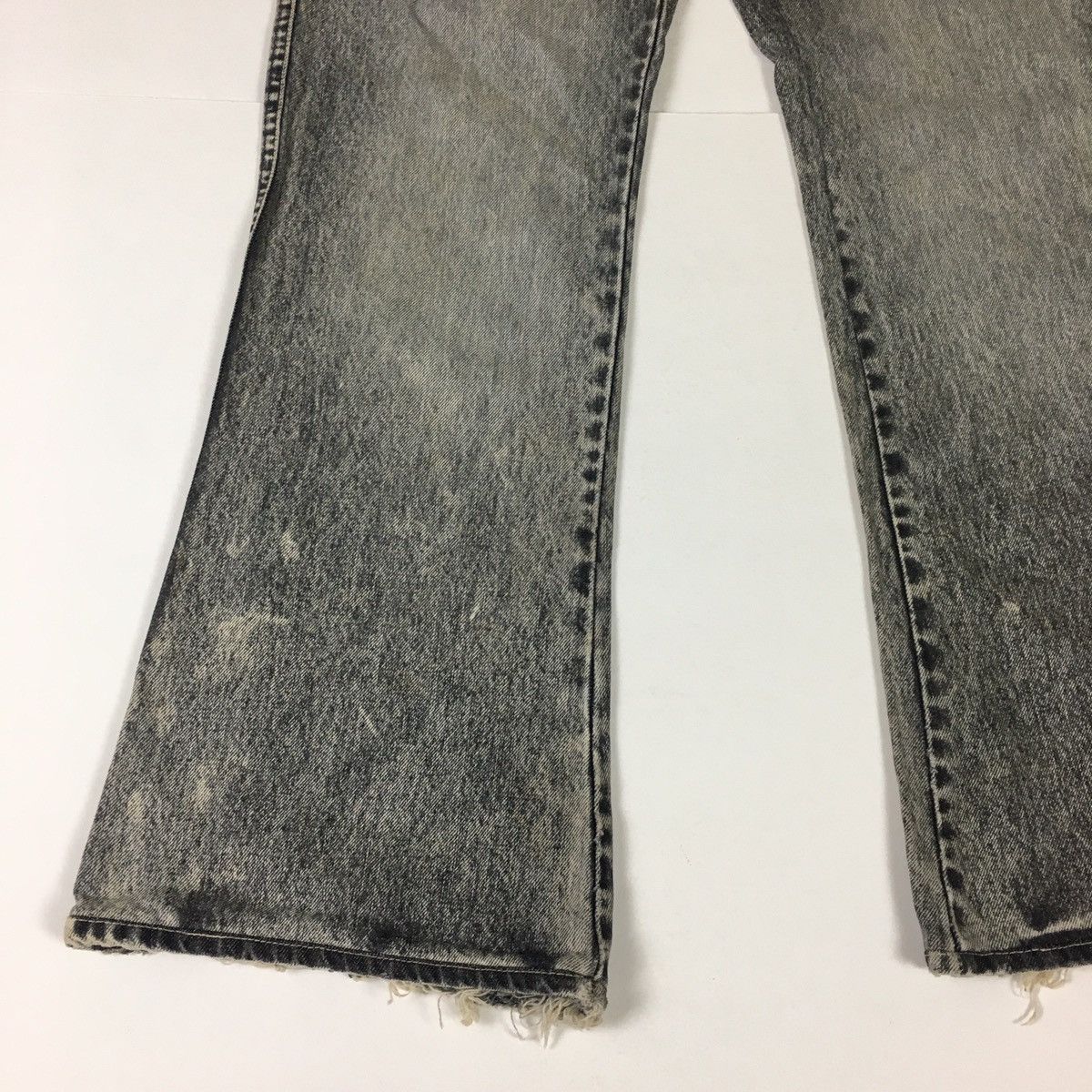 Levi's Vintage Levi’s 530 Bleach Black Flare Size US 34 / EU 50 - 2 Thumbnail