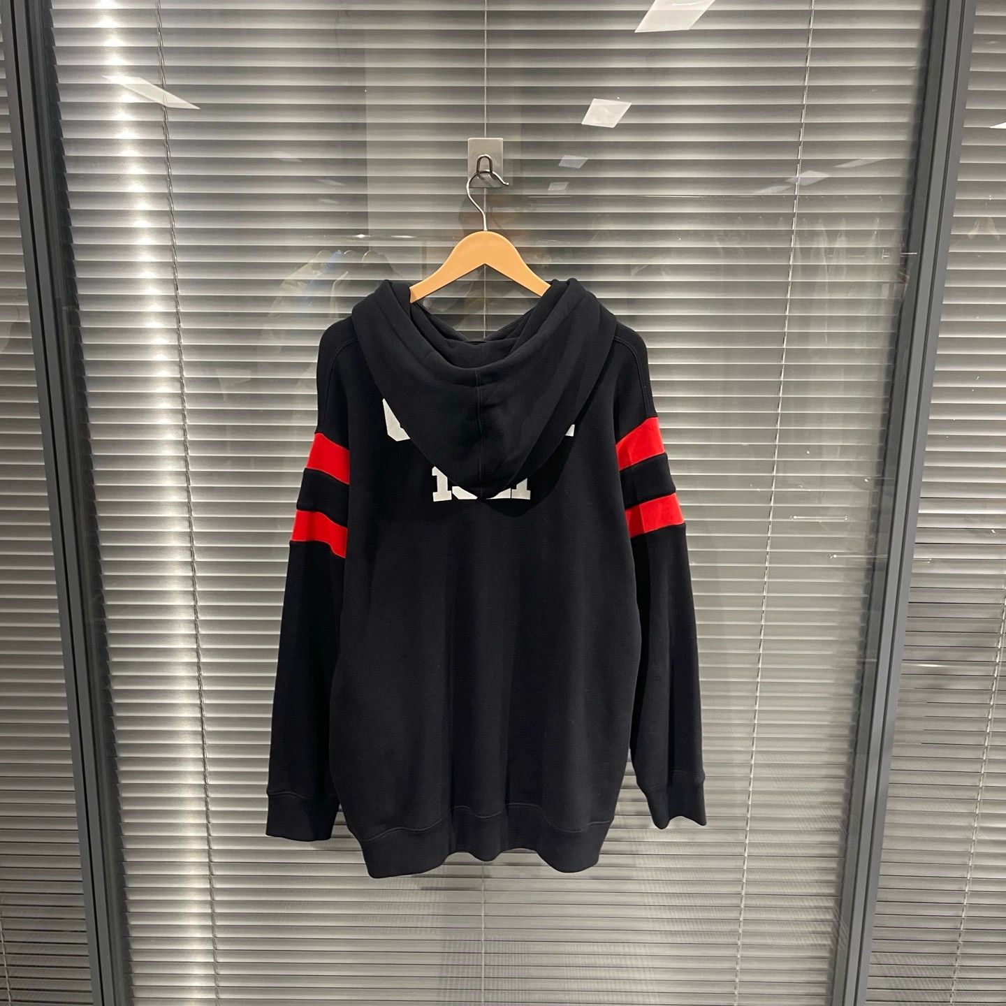Gucci Gucci slogan letter print hoodie M 99 new Size US M / EU 48-50 / 2 - 2 Thumbnail