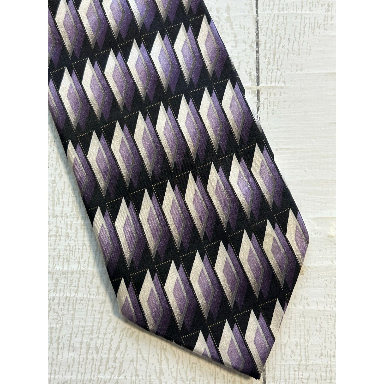 Covington Covington Silk Tie Black Purple White Geometric Pattern Size ONE SIZE - 3 Thumbnail