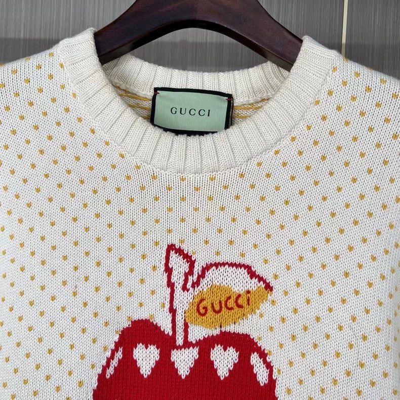 Gucci Gucci Apple heart letter sweater 2501-Nextarrow Size US XL / EU 56 / 4 - 3 Thumbnail
