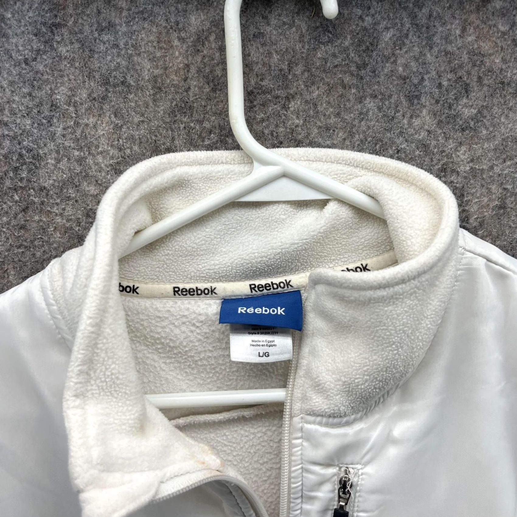 Reebok VINTAGE Reebok Sweater Women's Large Full Zip Mock Neck Beige Fleece Logo Full Zip Winter Fall Spring Clothing Mens Womens Girls Boys Size L / US 10 / IT 46 - 5 Thumbnail