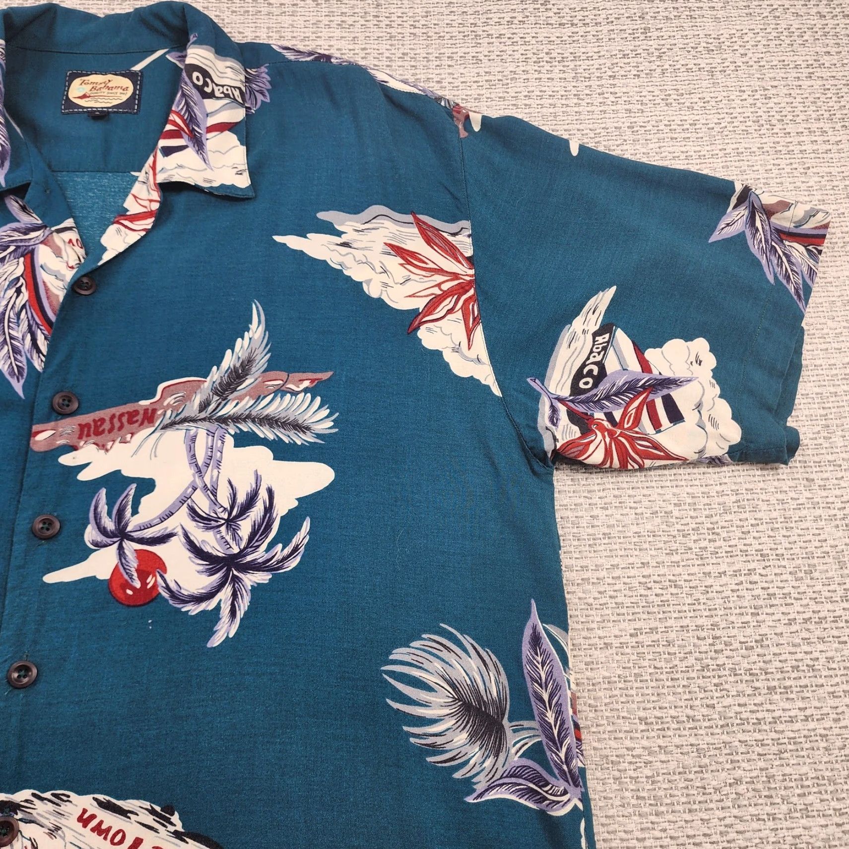 Tommy Bahama VINTAGE Tommy Bahama Shirt Mens Large Teal Hawaiian Aloha Parrot Print Camp Button Up Shirt Mens Large Blue Tropical Floral Short Sleeve Size US L / EU 52-54 / 3 - 2 Thumbnail