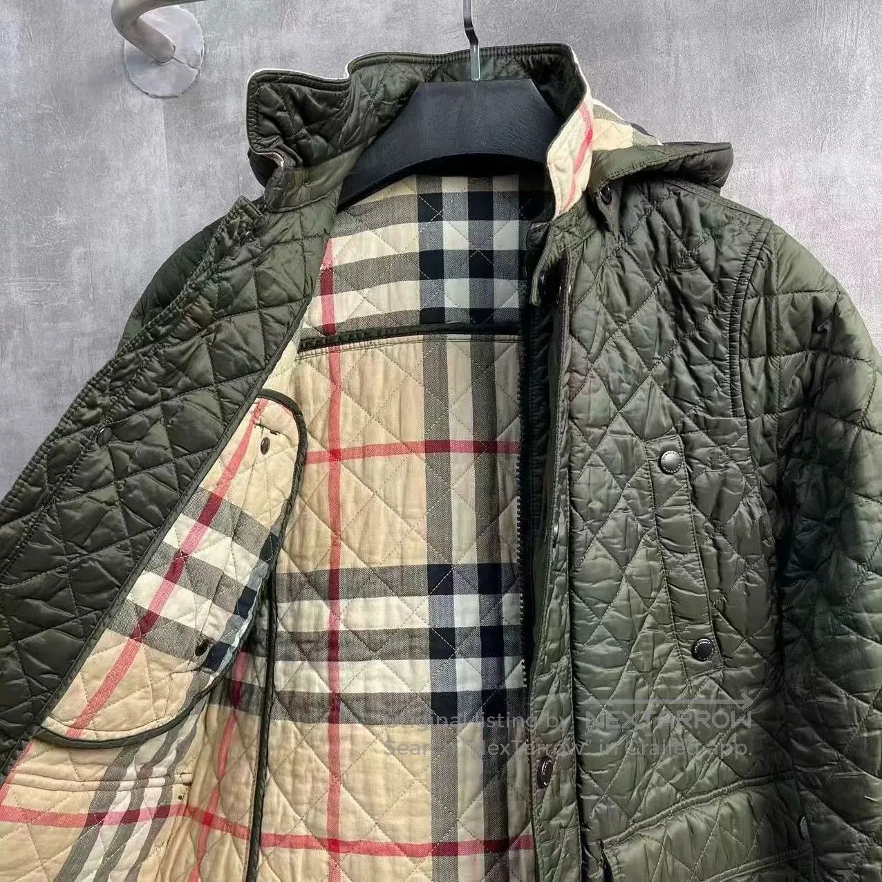 Burberry Burberry Quilted Check Lining Jacket. Size M / US 6-8 / IT 42-44 - 2 Thumbnail