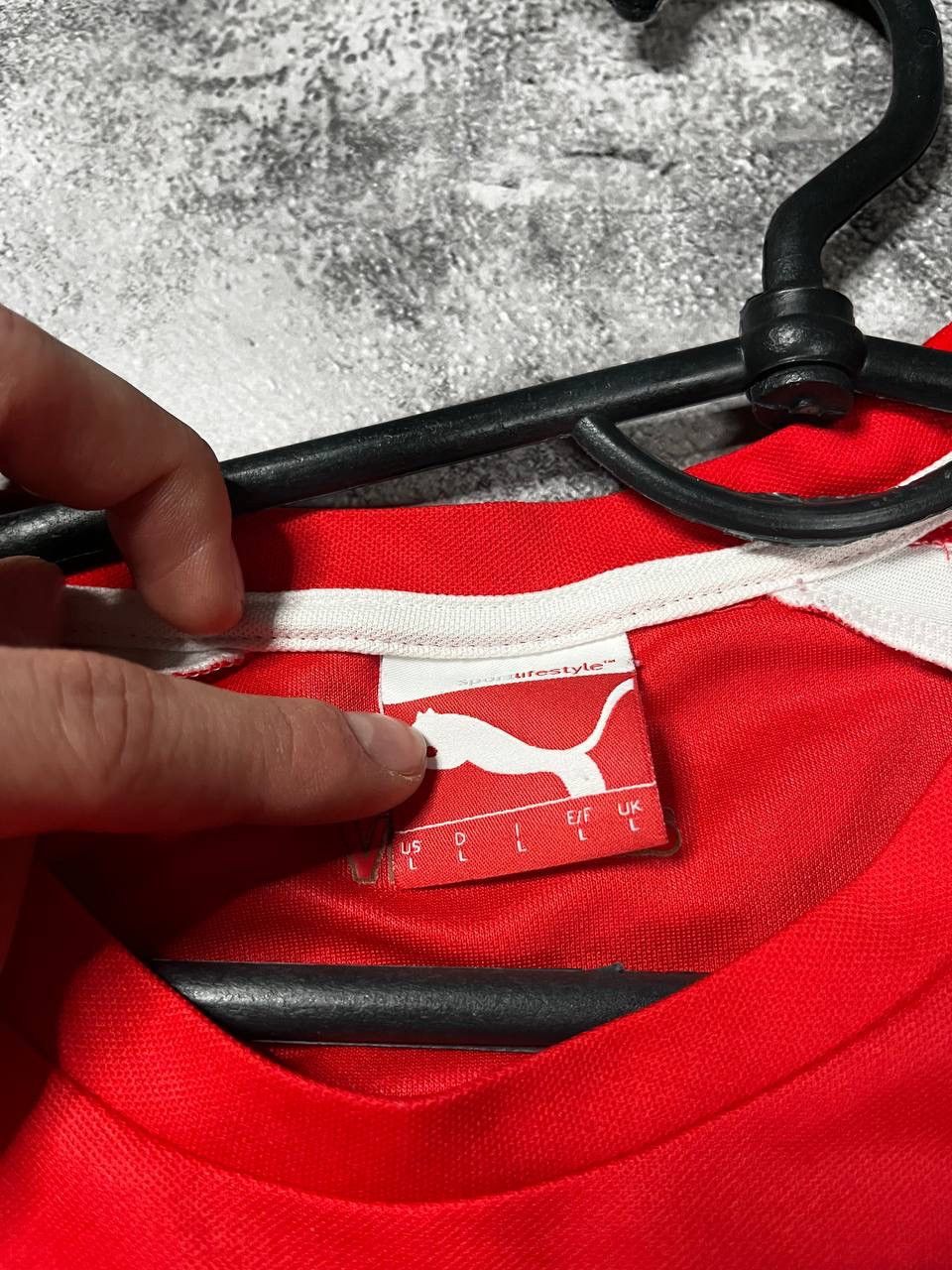 Puma Arsenal jersey 14/15 size L Size US L / EU 52-54 / 3 - 6 Thumbnail