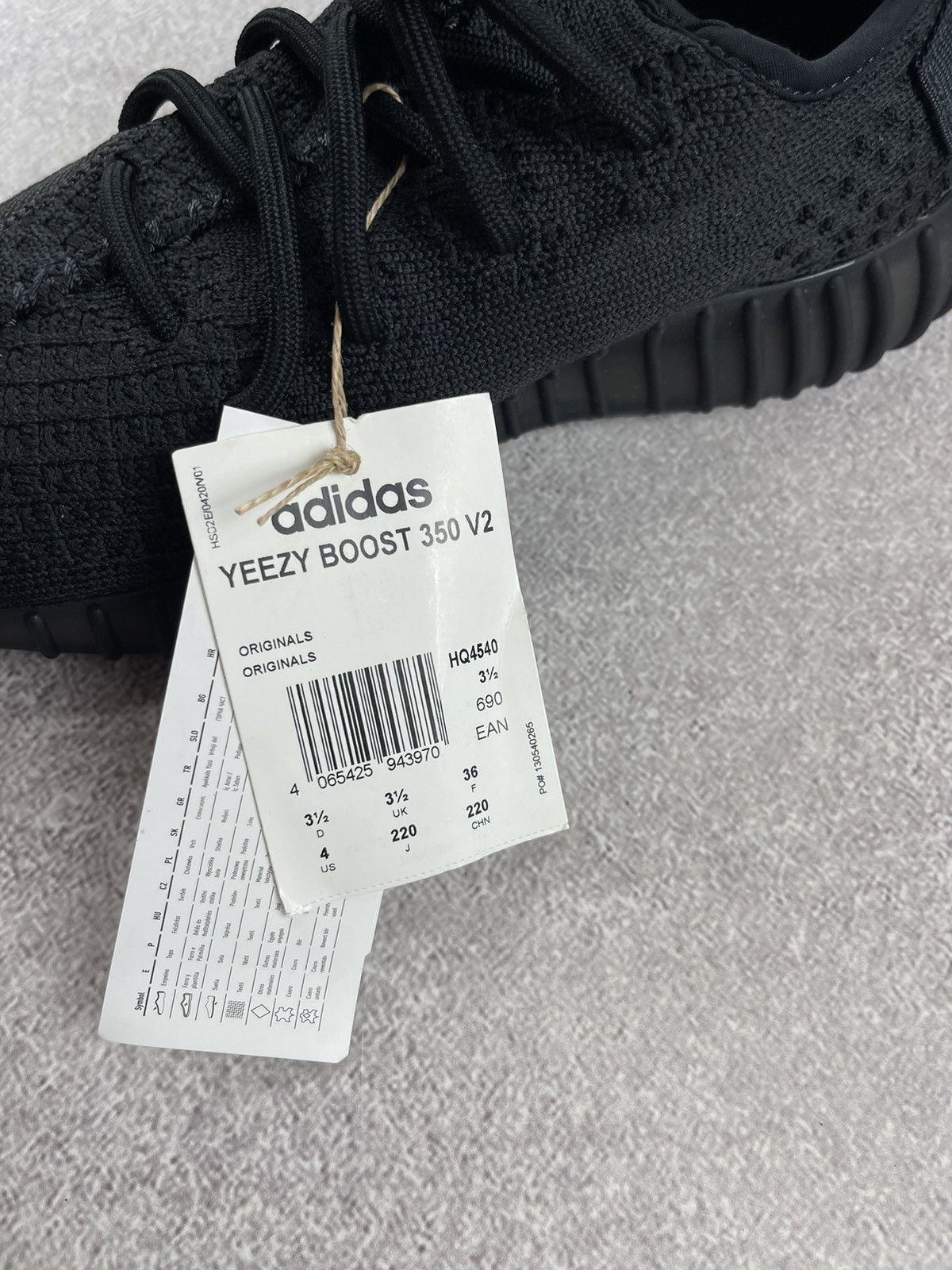 Adidas Adidas Yeezy Boost 350 V2 Onyx Sneakers Size 36 Size US 5 / IT 35 - 6 Thumbnail