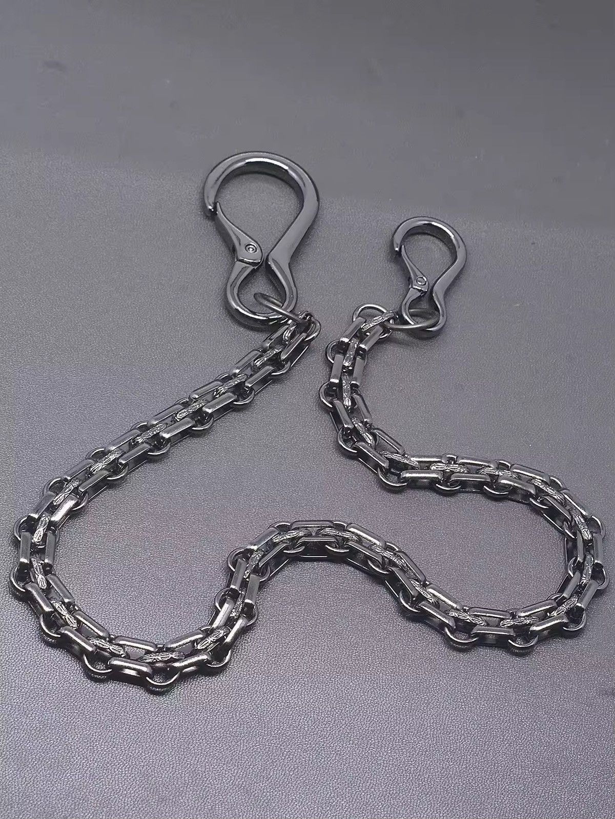 Jewelry 12mm Flat Chainmail Carabiner Wallet chain Size ONE SIZE - 6 Thumbnail