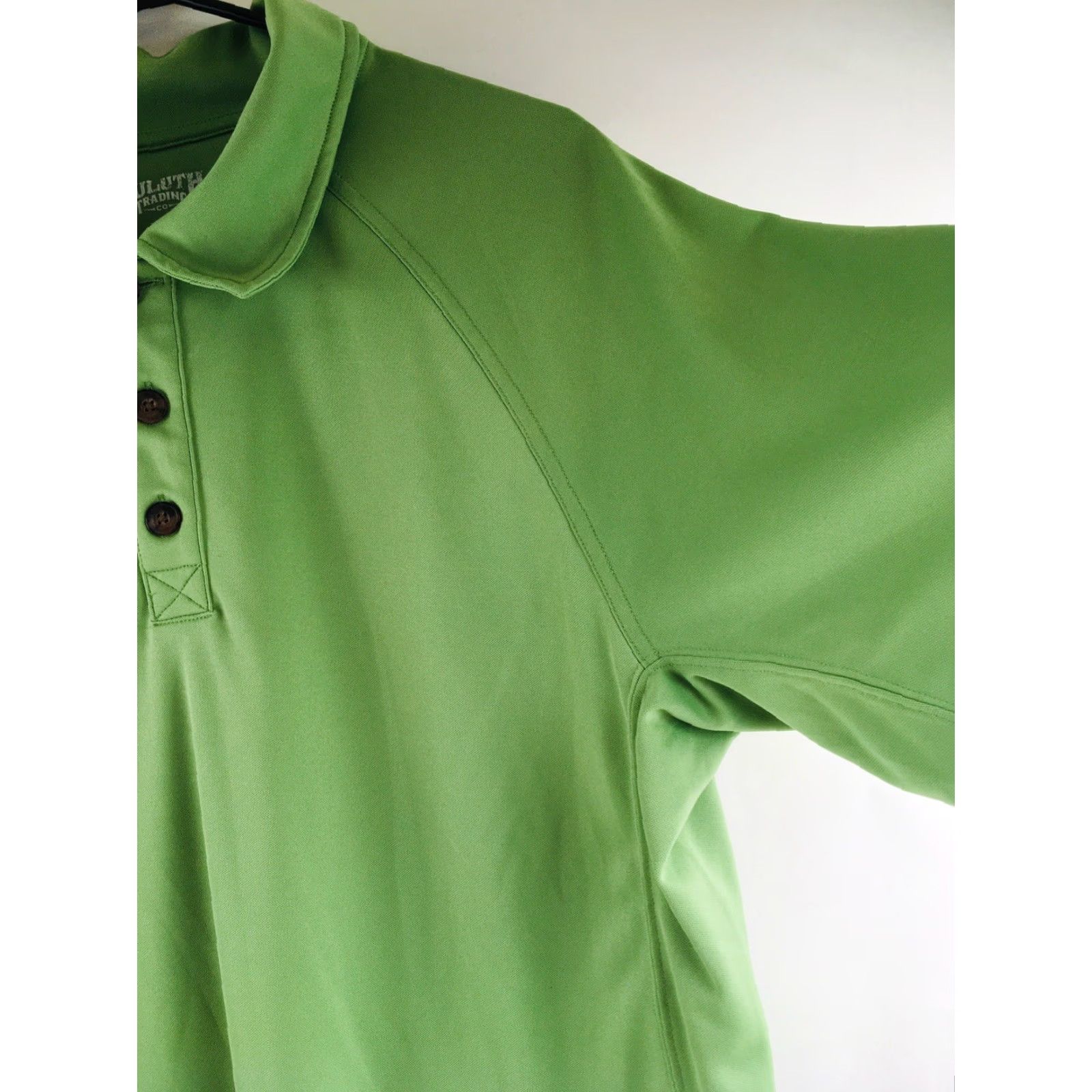 Duluth Trading Company Duluth Trading Co. Shirt Men's Large Green Polyester Polo Trim Fit Shirt Mens Large Green Polo-Duluth Trading Co. Size US L / EU 52-54 / 3 - 3 Thumbnail
