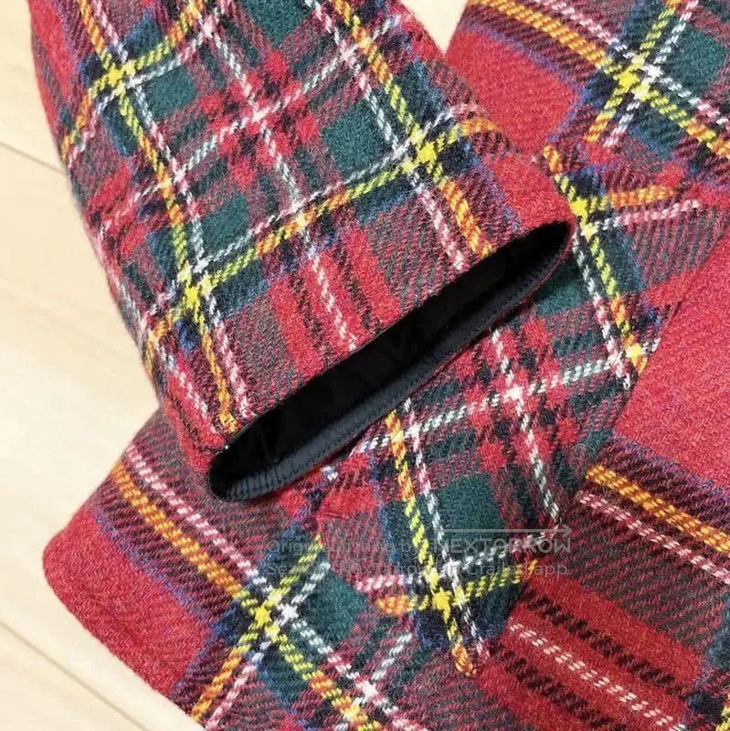 Burberry Burberry Black Wool Short Women’s Jacket. Size M / US 6-8 / IT 42-44 - 6 Thumbnail