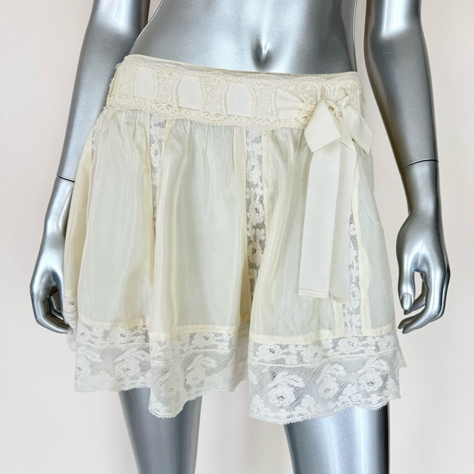 LoveShackFancy NEW!!!! LoveShackFancy ivory skirt size 8 US Size 30" / US 8 / IT 44 - 1 Thumbnail
