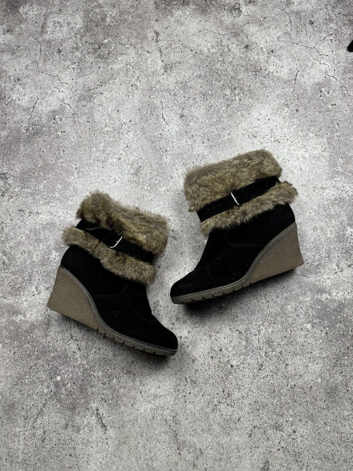 Japanese Brand Unbranded Isabel Marant Style Fur Sneakers Suede Shoes Size US 11 / IT 41 - 1 Thumbnail