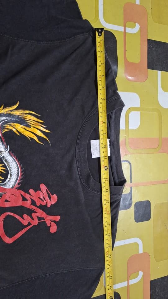 Vintage B29-10 🇯🇵 90s Japan style Hong Kong Dragon tee rare Size US L / EU 52-54 / 3 - 12 Thumbnail
