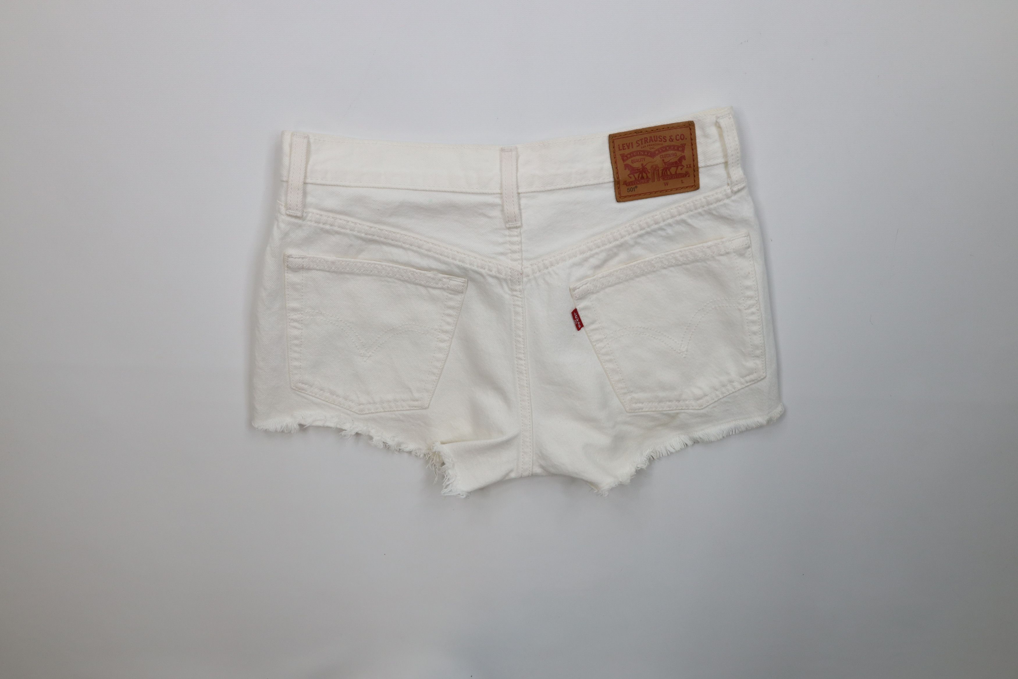 Levi's Vintage Y2K Levis 501xx Fly Cut Off Denim Shorts White Size 26" / US 2 / IT 38 - 8 Thumbnail